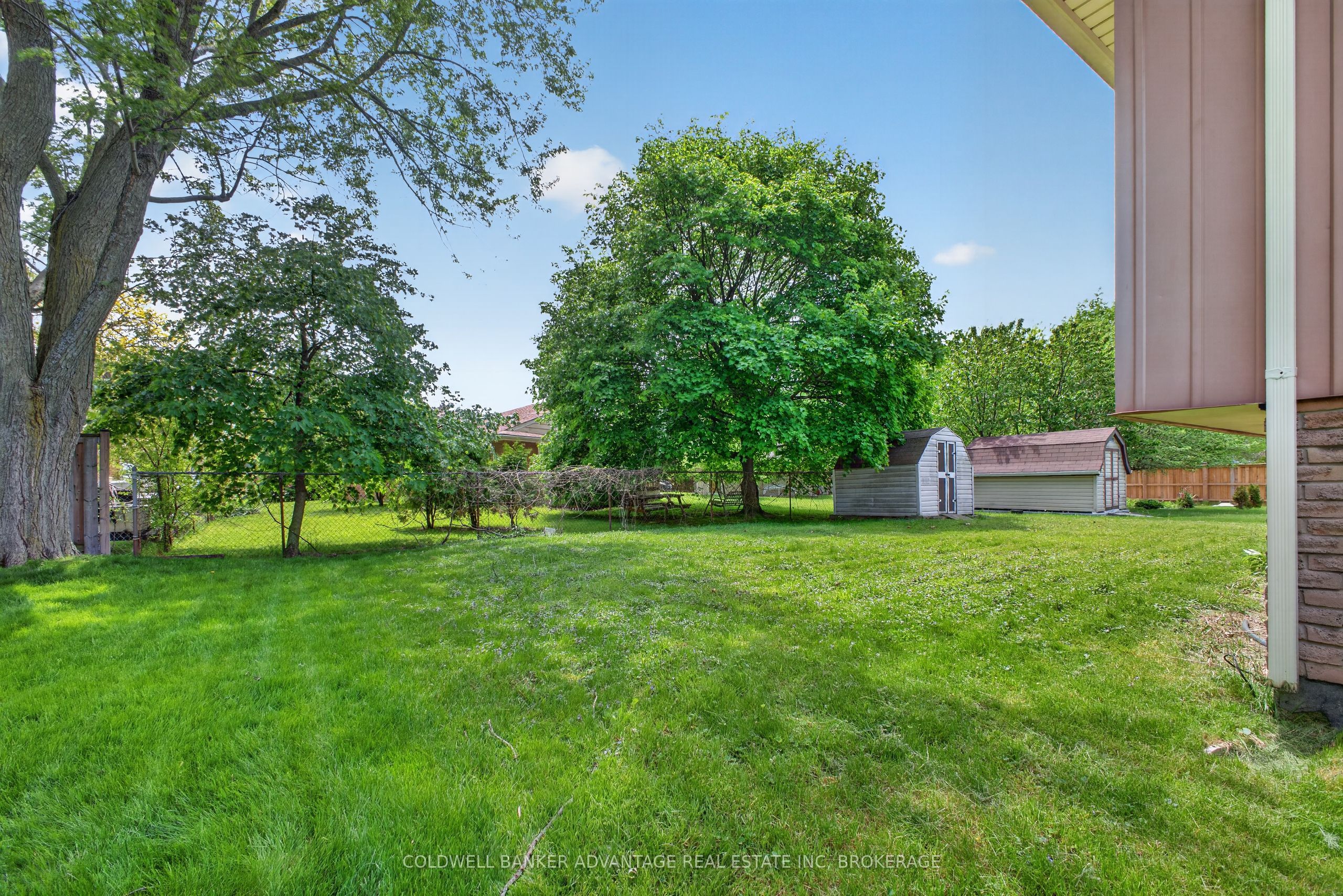6976 ABBEY Circle, Niagara Falls, ON L2J 3N4 photo 5
