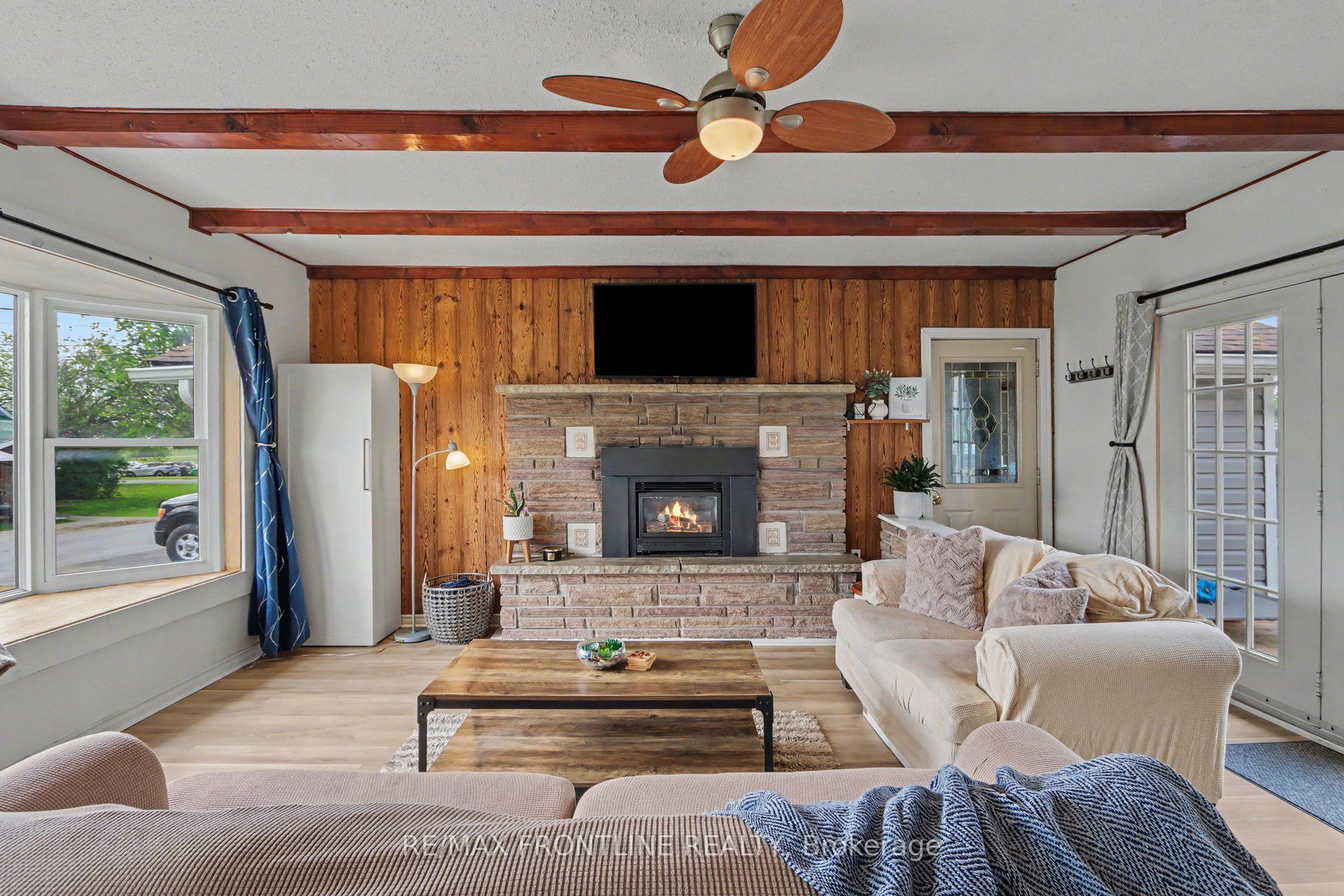 12 Fifth Street, Smiths Falls, ON K7A 3K1 photo 4
