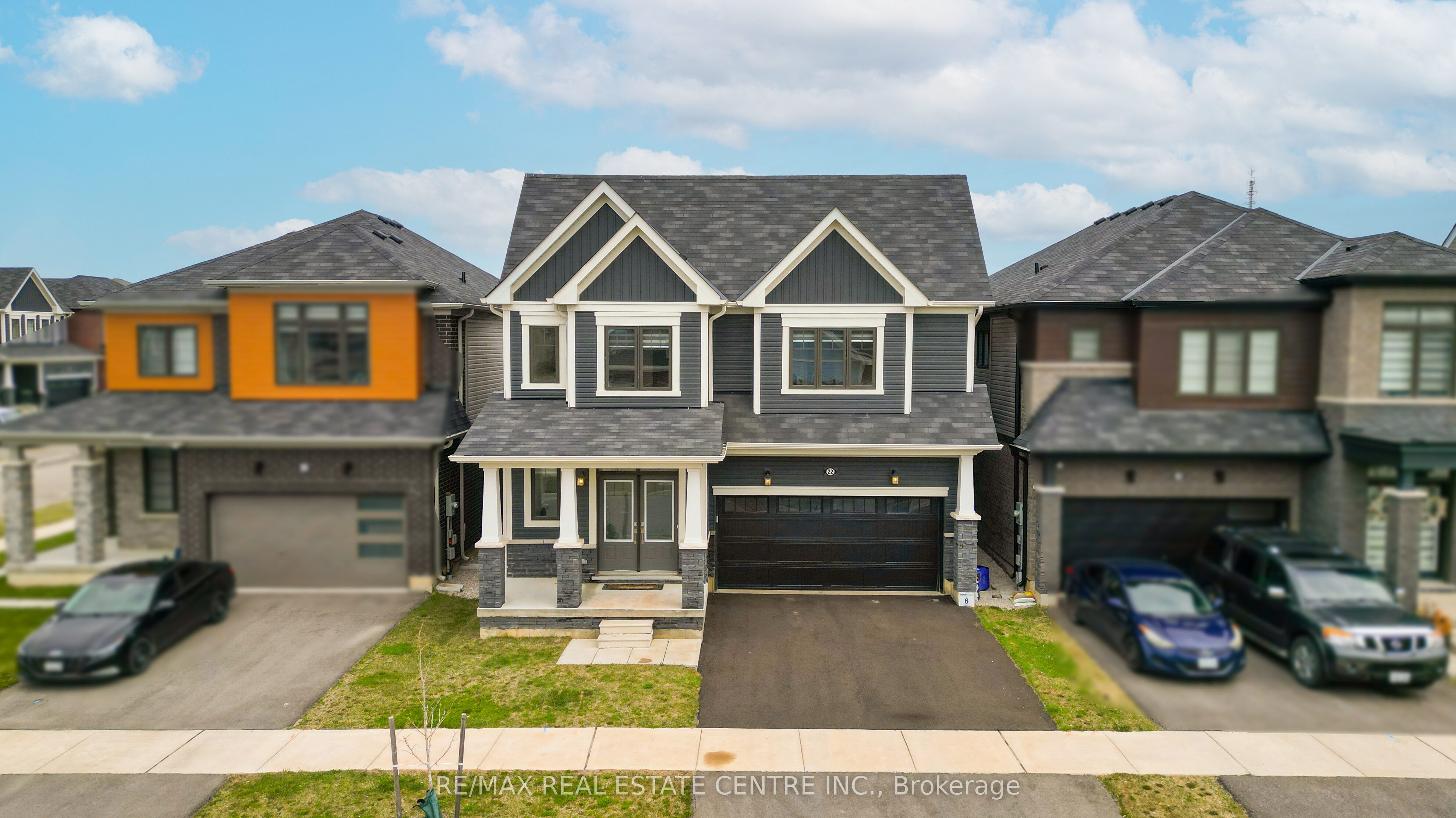 22 Oaktree Drive, Haldimand, ON N3W 0E6