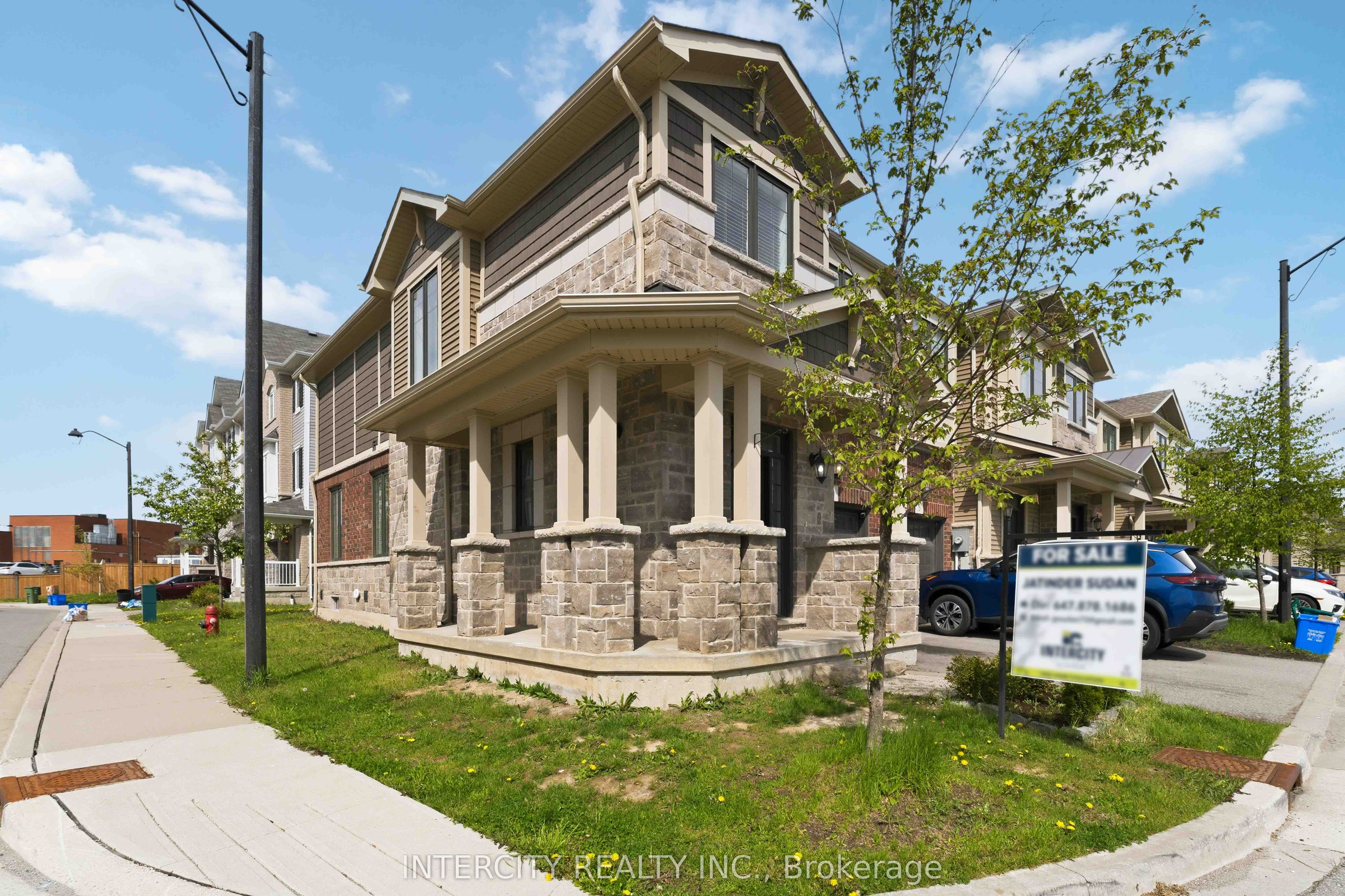 1 Pelican Lane, Hamilton, ON L8K 0A4 photo 3
