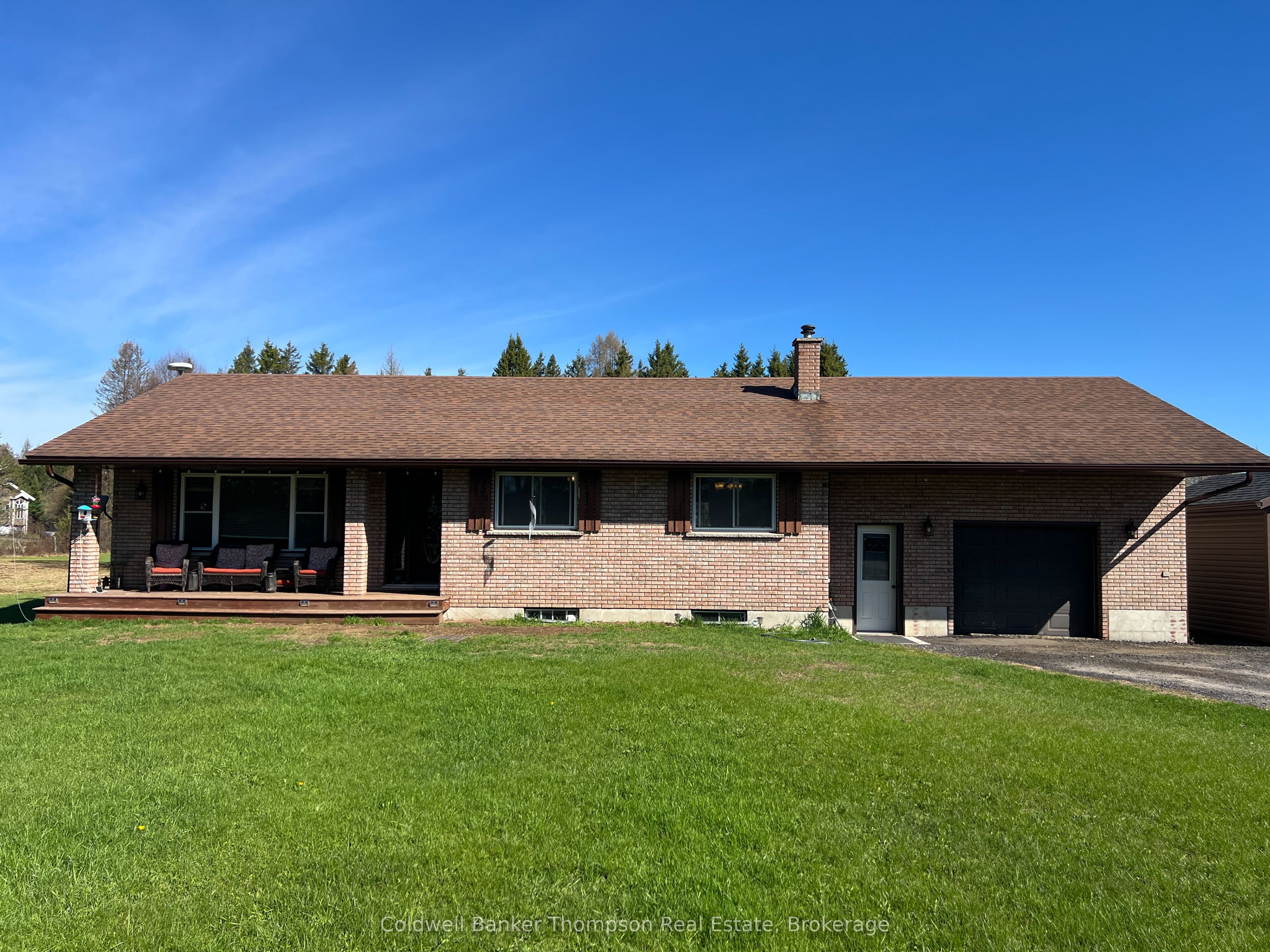 590 Eagle Lake Road, Machar, ON P0A 1X0 photo 2
