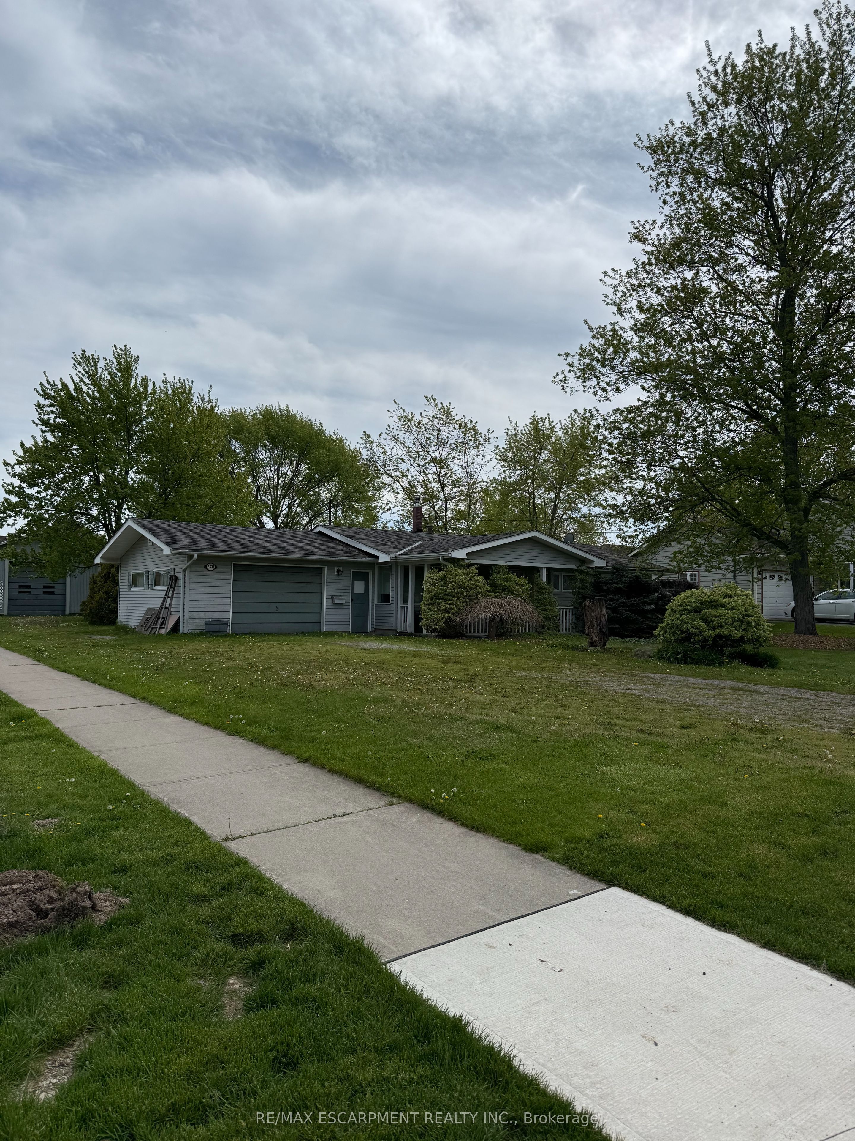 3931 Main Street W, Fort Erie, ON L0S 1S0