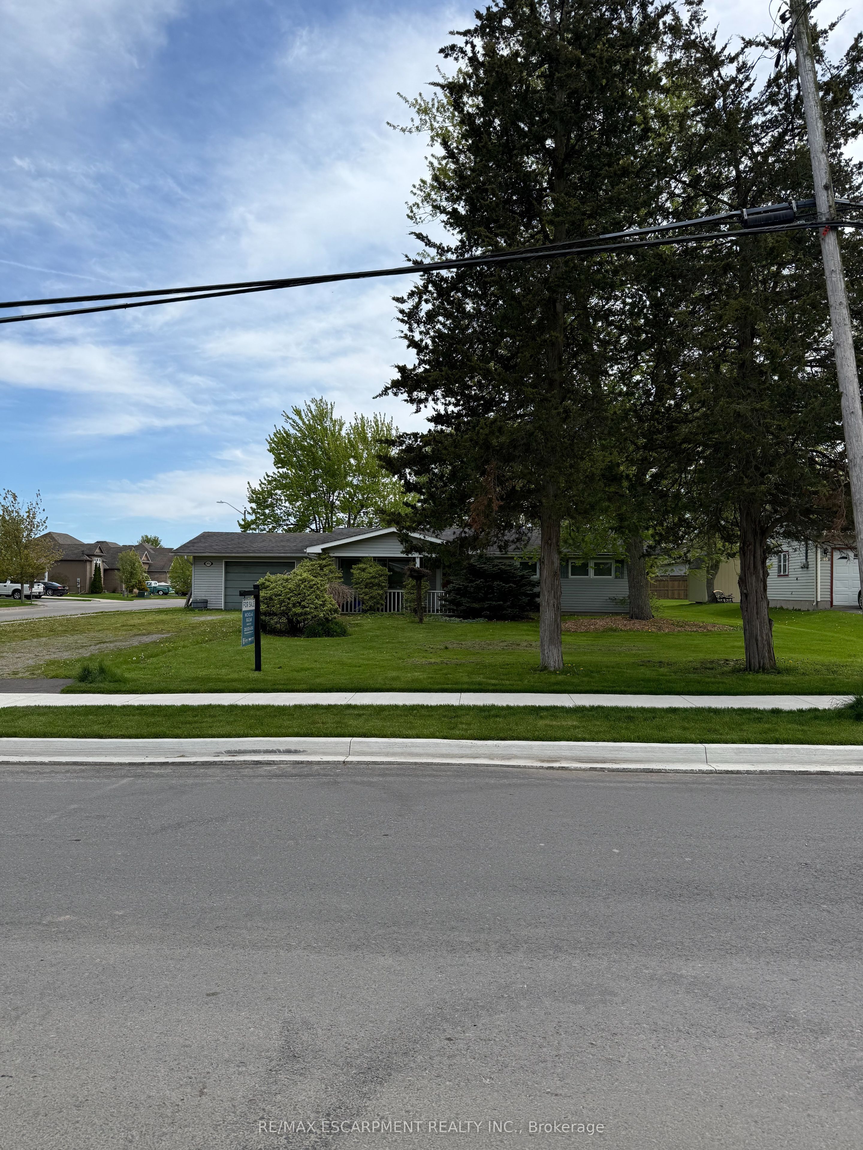 3931 Main Street W, Fort Erie, ON L0S 1S0 photo 3
