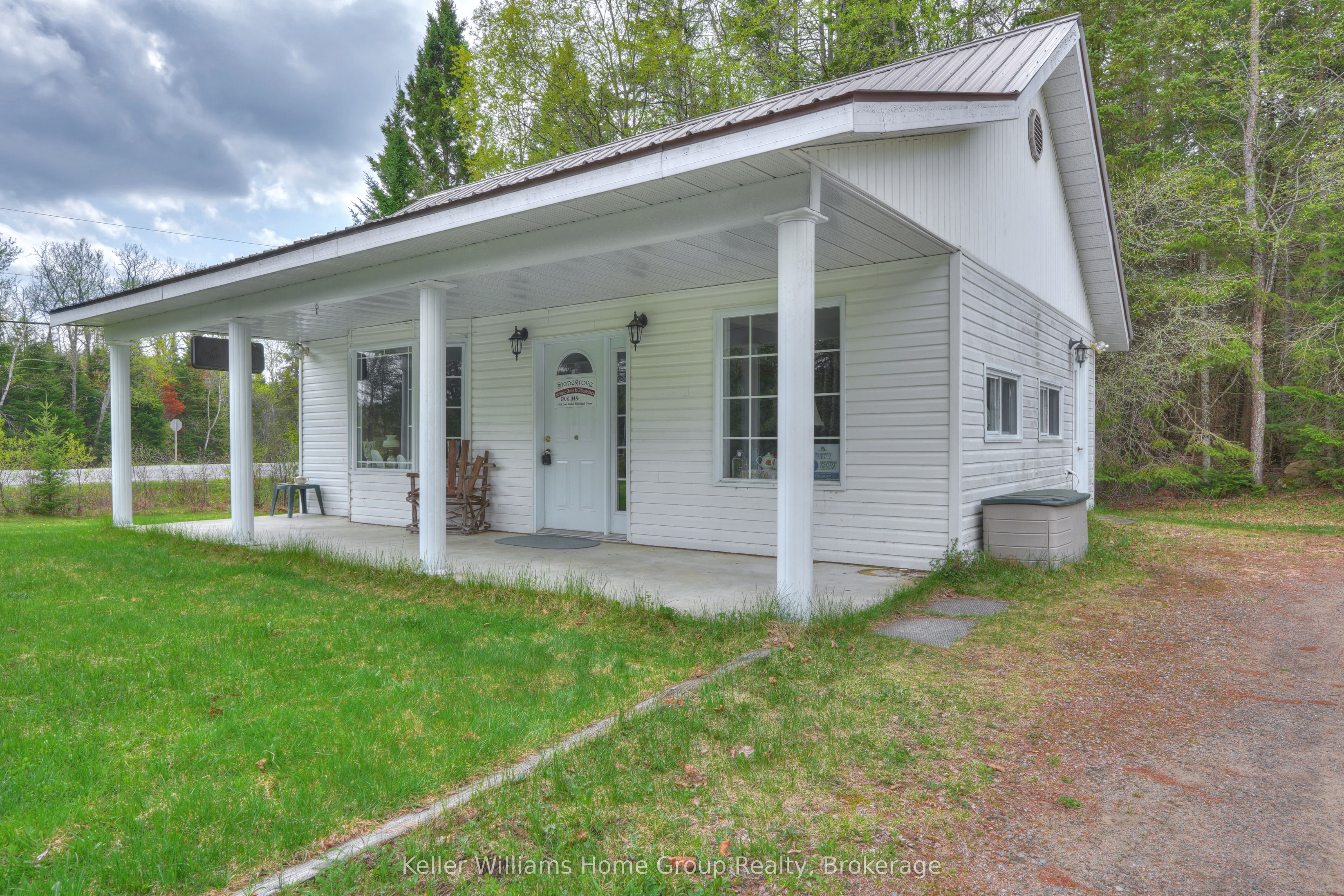 5311 Loop Road, Highlands East, ON K0L 2A0 photo 4