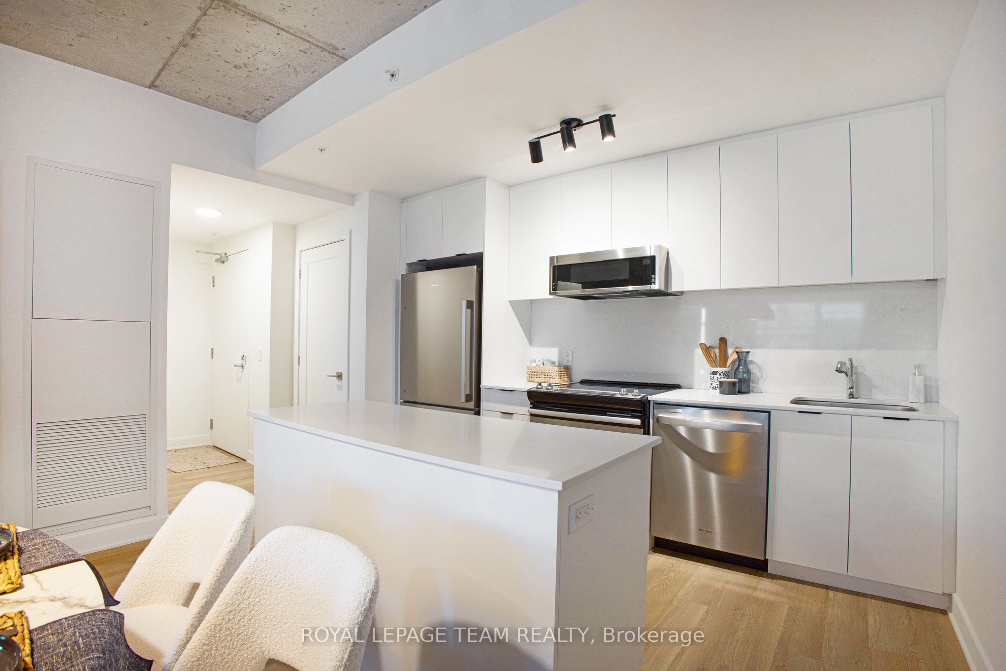 1655 Carling Avenue B1610, Carlingwood - Westboro and Area, ON K2A 4H9 photo 3