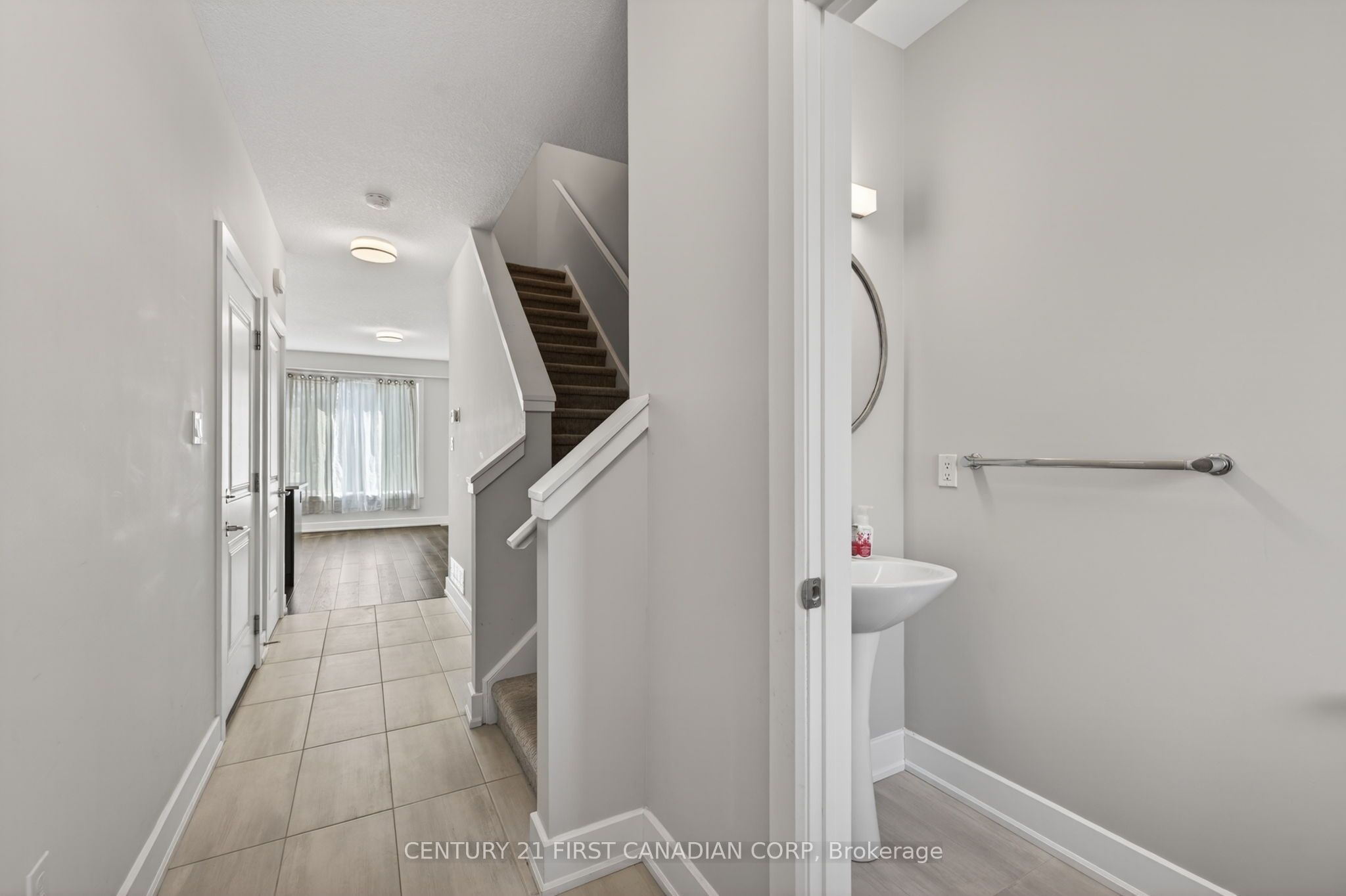 601 Lions Park Drive 84, Strathroy-Caradoc, ON N0L 1W0 photo 5