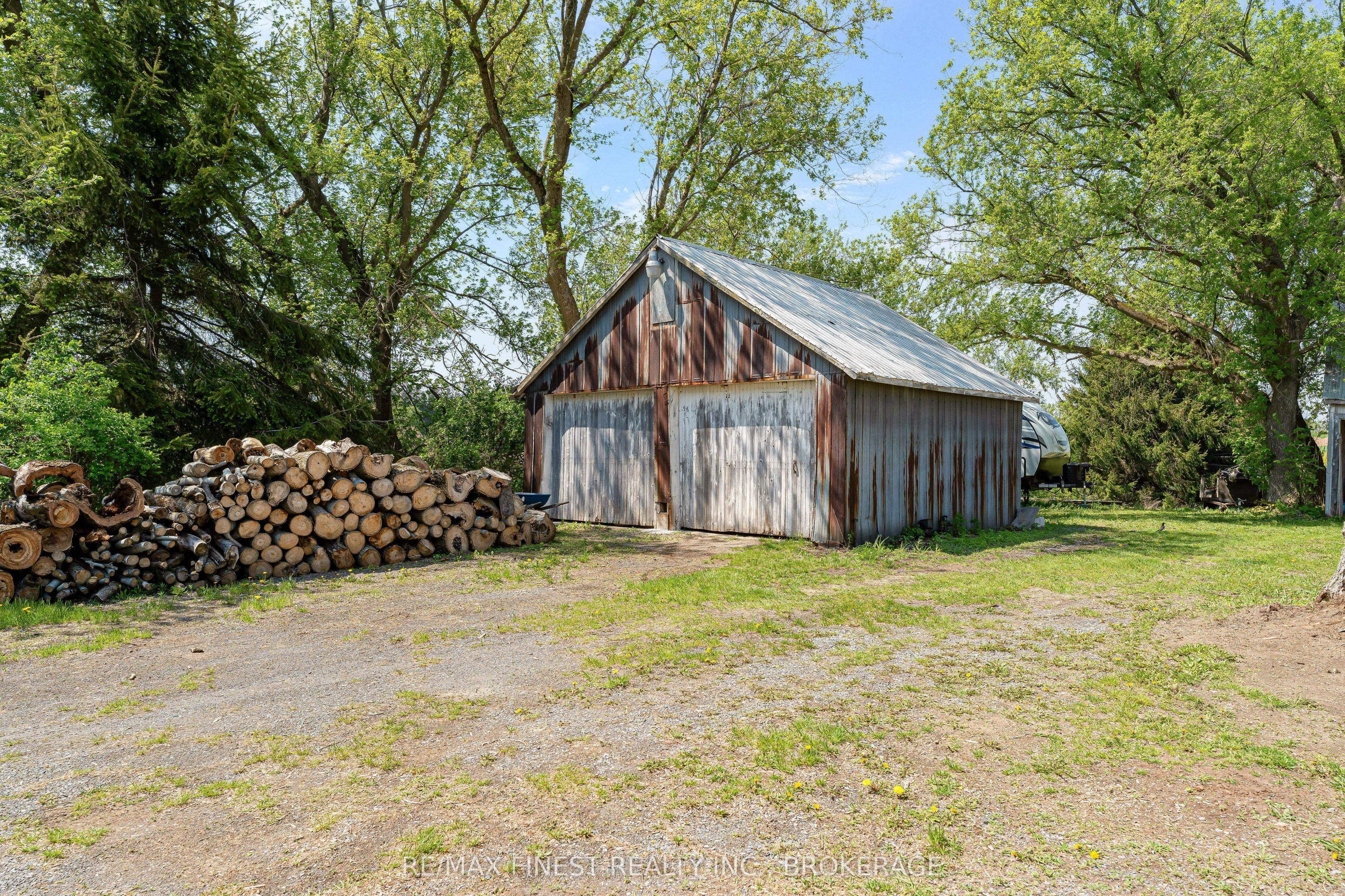 47 Taylor Road W, Front of Leeds & Seeleys Bay, ON K7G 2V3 photo 3