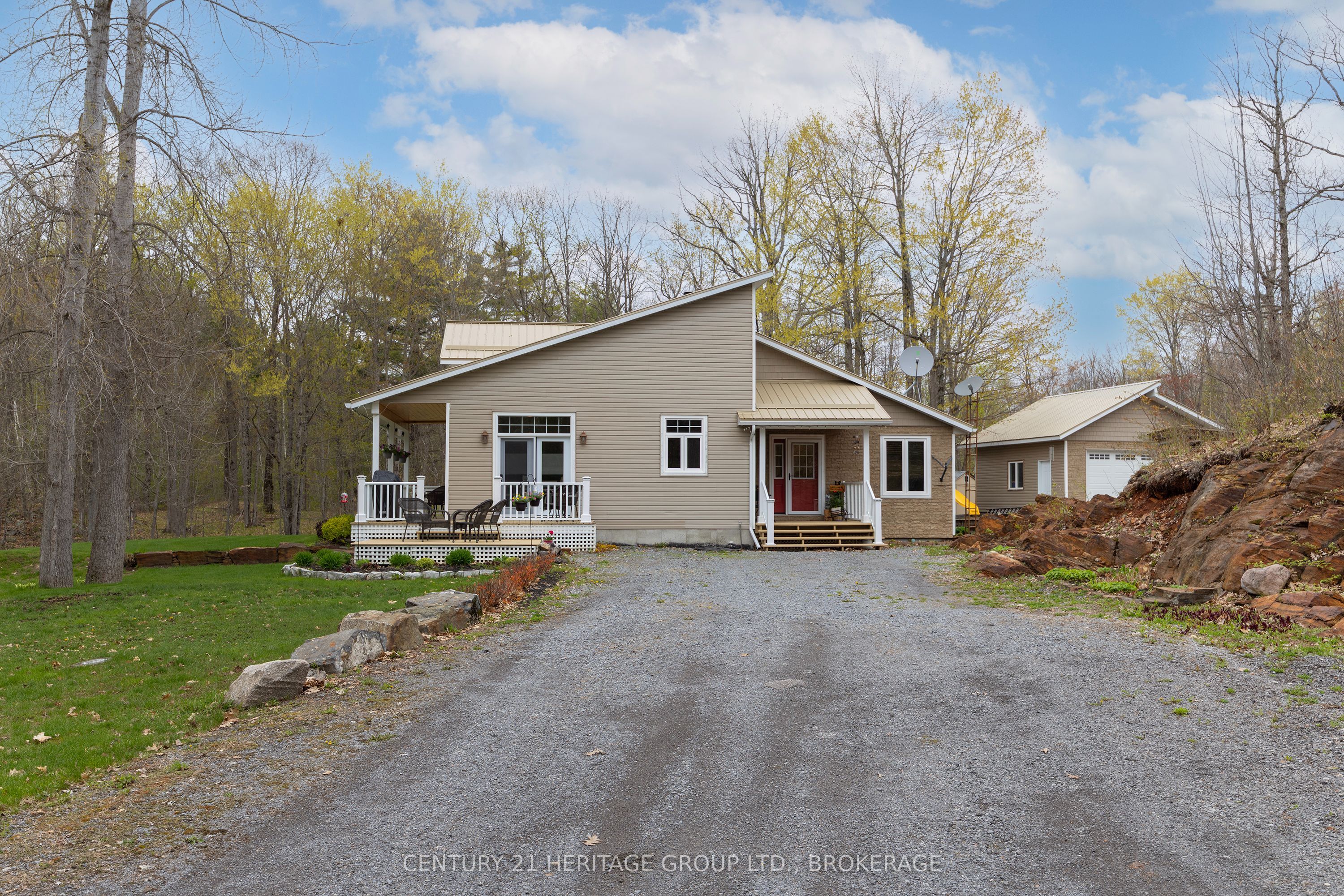 173 Castle Rock Lane, Stone Mills, ON K0K 3G0 photo 2