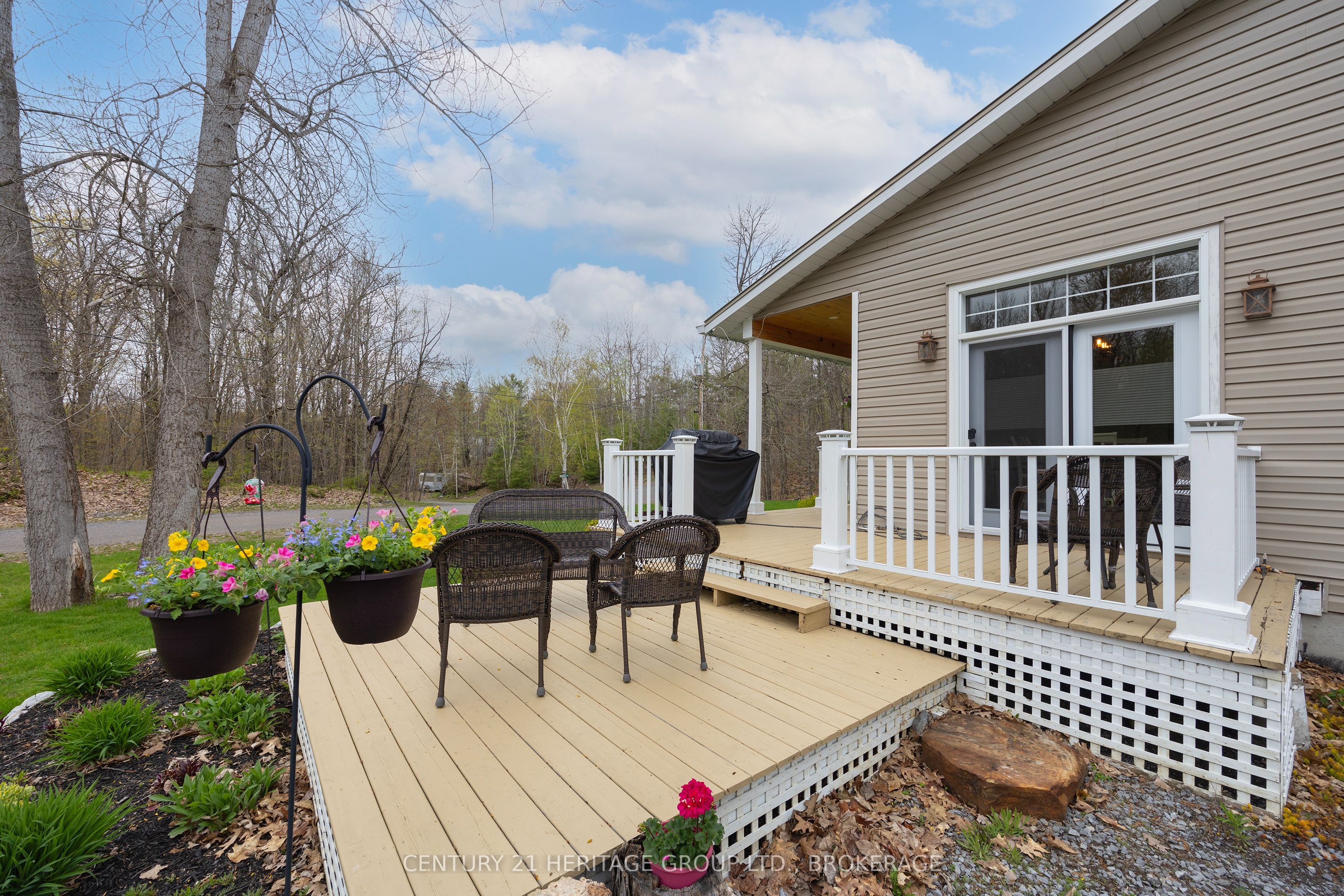 173 Castle Rock Lane, Stone Mills, ON K0K 3G0 photo 4
