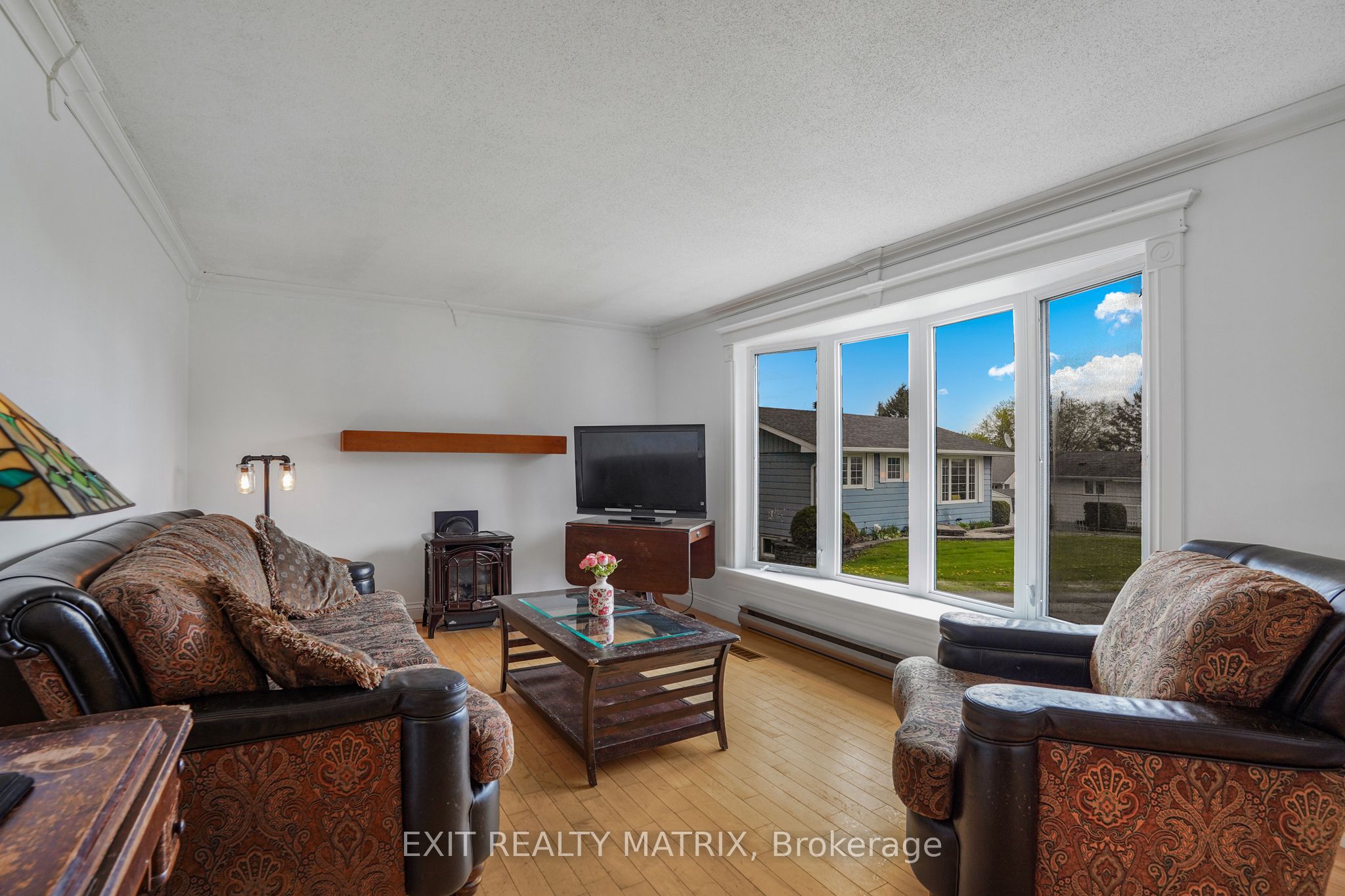 136 Martel Crescent, Champlain, ON K0B 1R0 photo 4