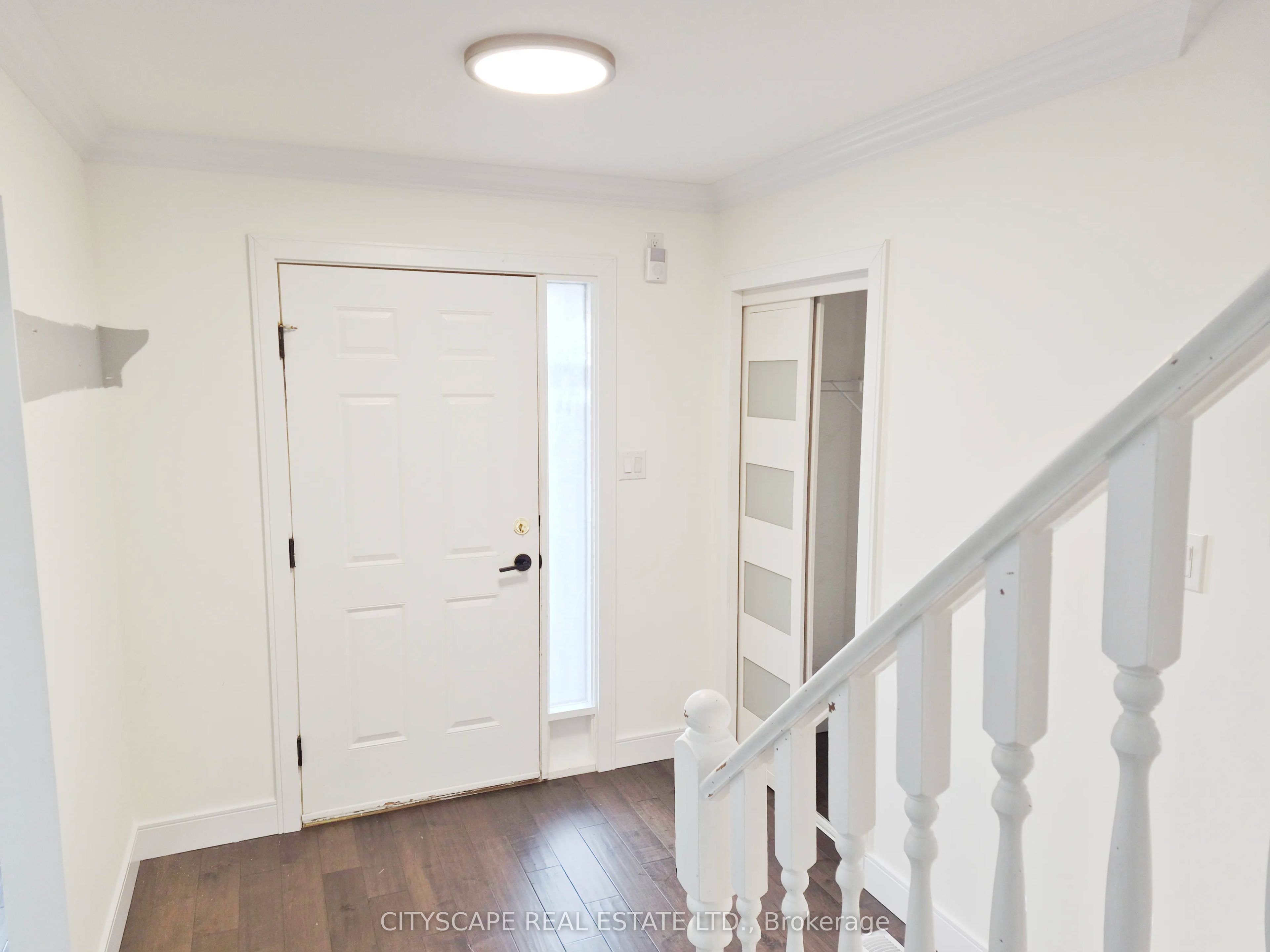 11 Ashely Court, Kitchener, ON N2E 2Z6 photo 4