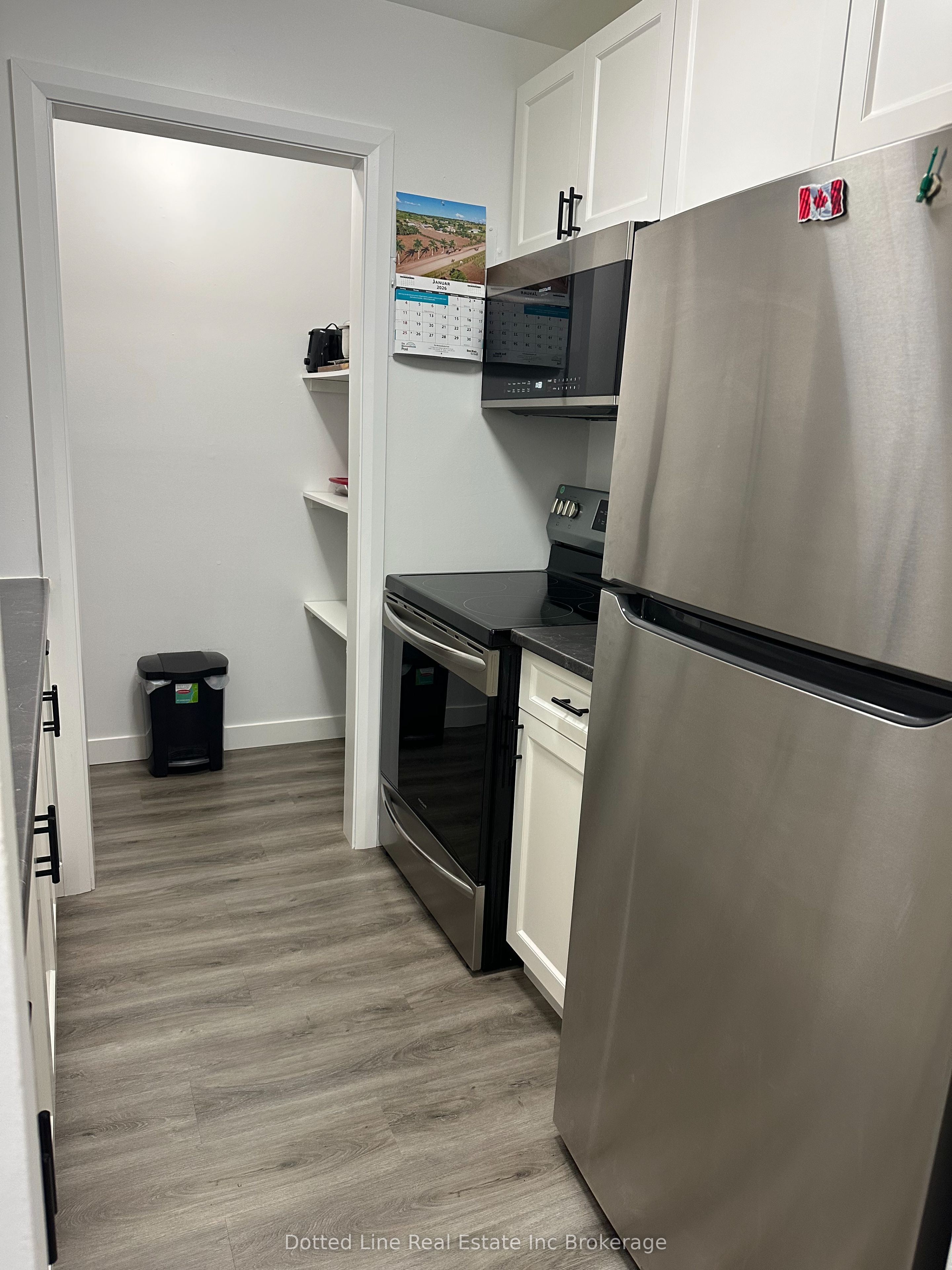 91 Spruce Street W 208, Aylmer, ON N5H 1B4 photo 3