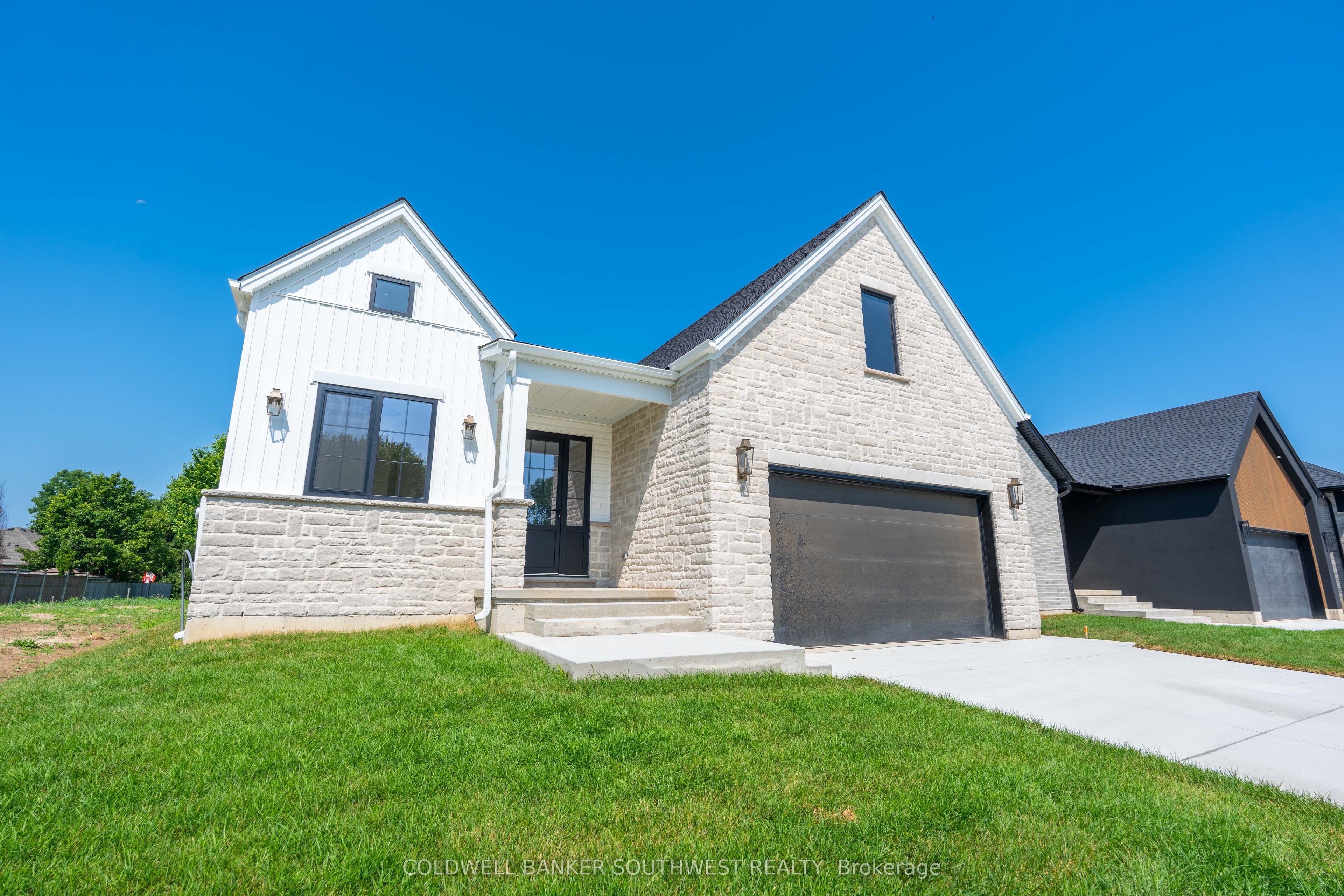 2056 Marion Avenue, Sarnia, ON N0N 1C0 photo 4