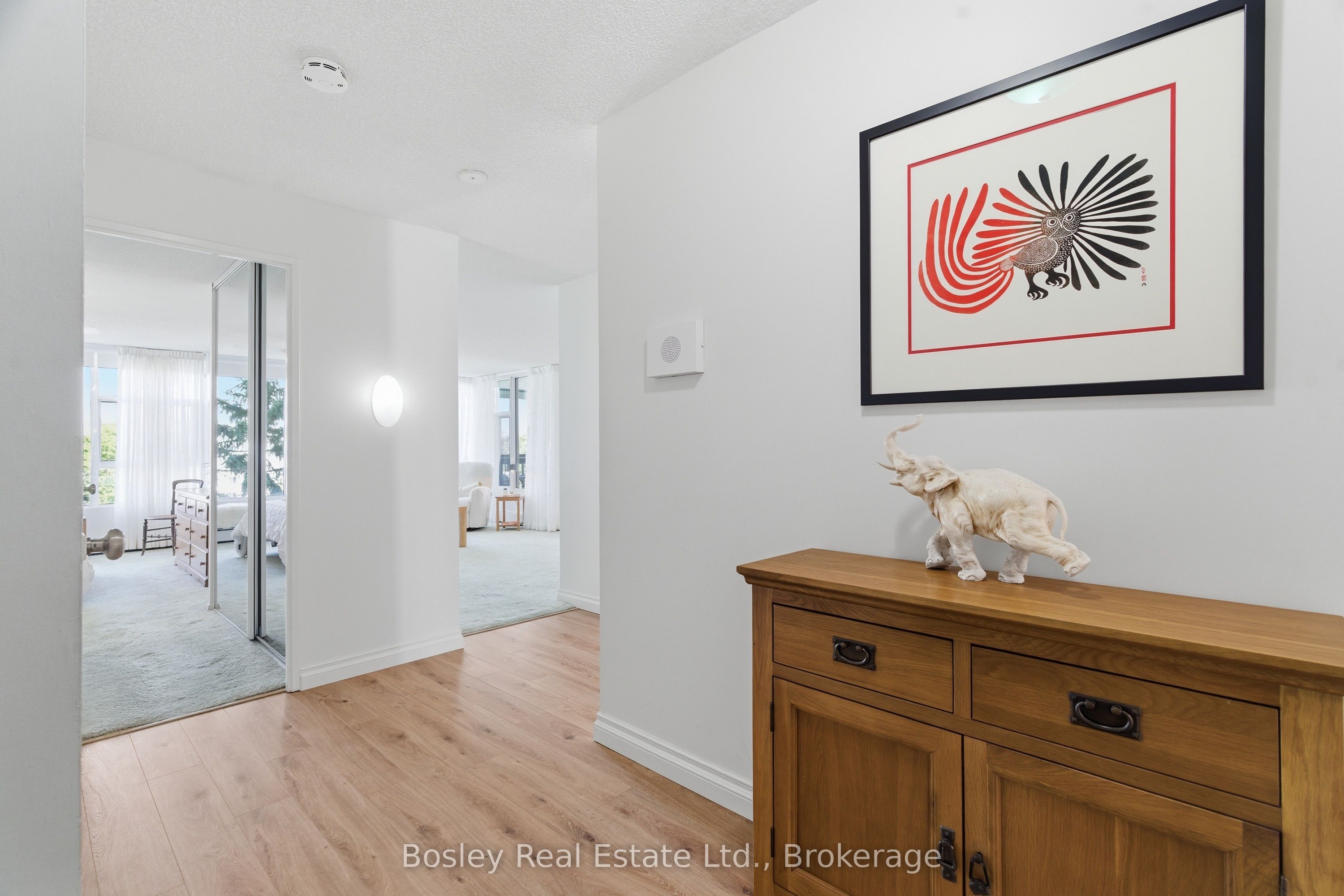 23 Woodlawn Road E 503, Guelph, ON N1H 7G6 photo 4