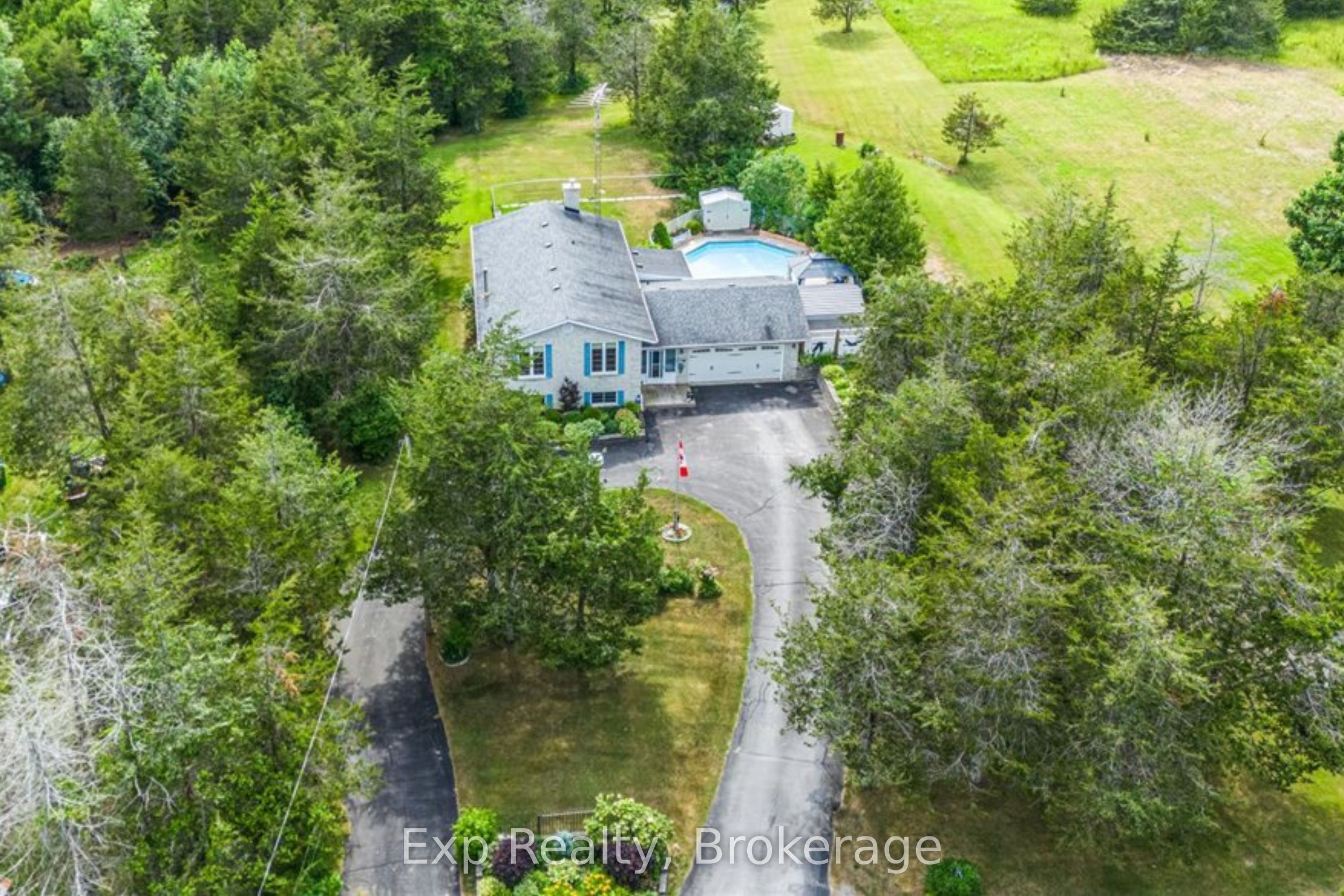 2475C Shannonville Road, Tyendinaga, ON K0K 2V0 photo 2