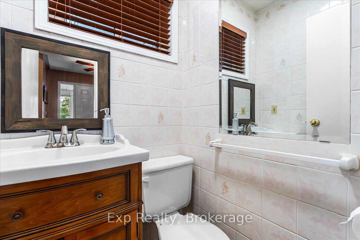 2475C Shannonville Road, Tyendinaga, ON K0K 2V0 photo 5
