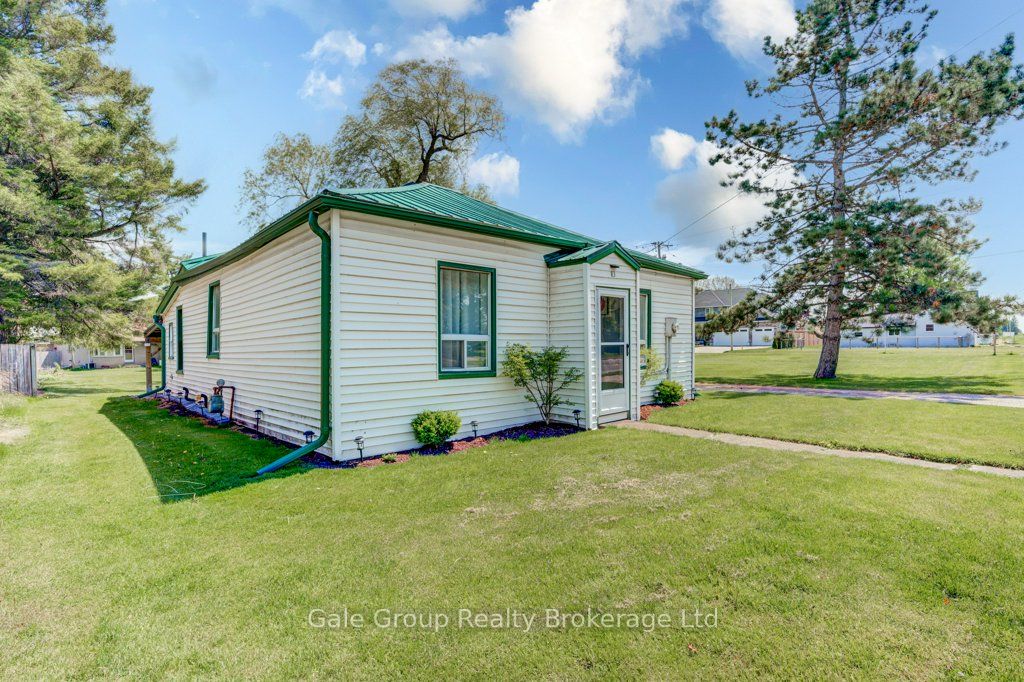 83 Blandford Street, East Zorra-Tavistock, ON N0J 1M0 photo 3