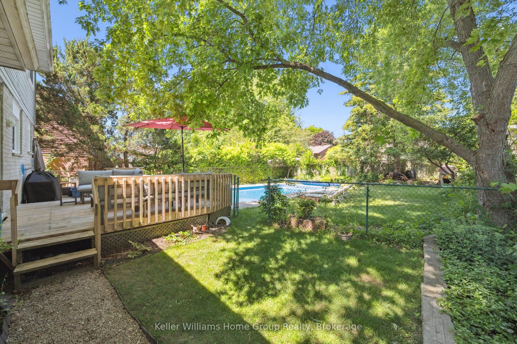 342 Ironwood Road, Guelph, ON N1G 3N8 photo 2