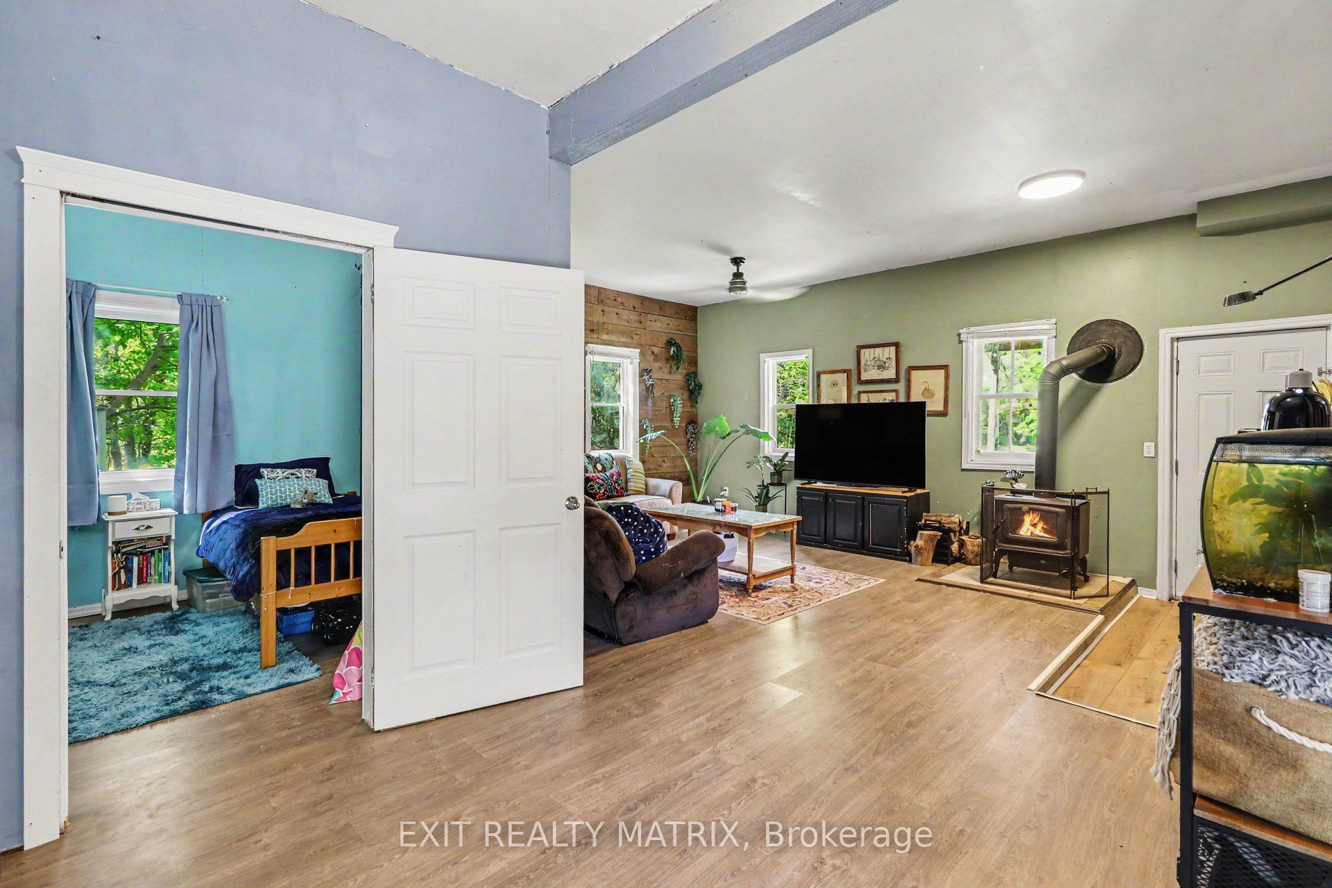 4122 Broadway Street, Greely - Metcalfe - Osgoode - Vernon and Area, ON K0A 3J0 photo 4