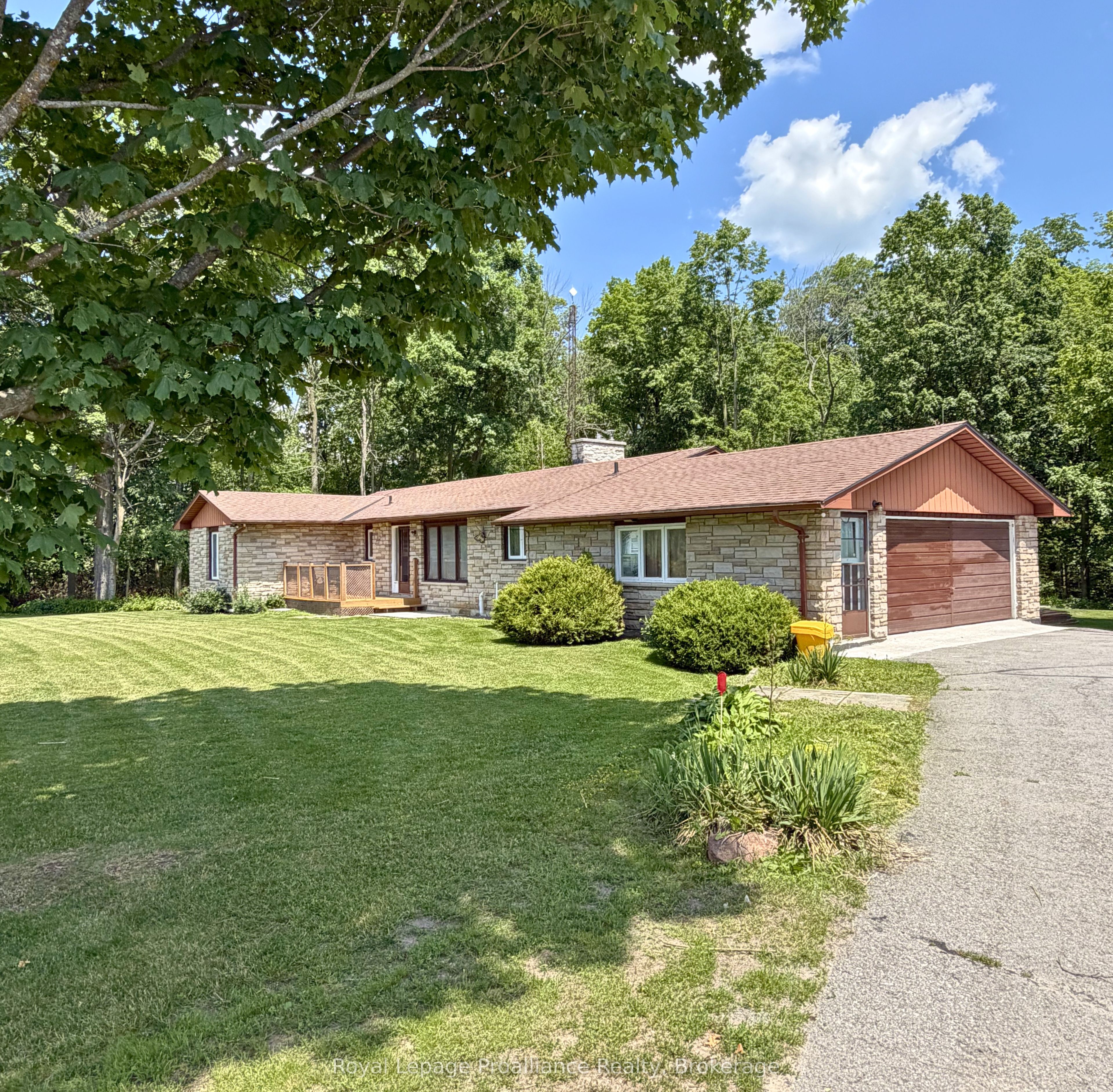 1302 Wingfield Road, Stirling-Rawdon, ON K0K 3E0 photo 2