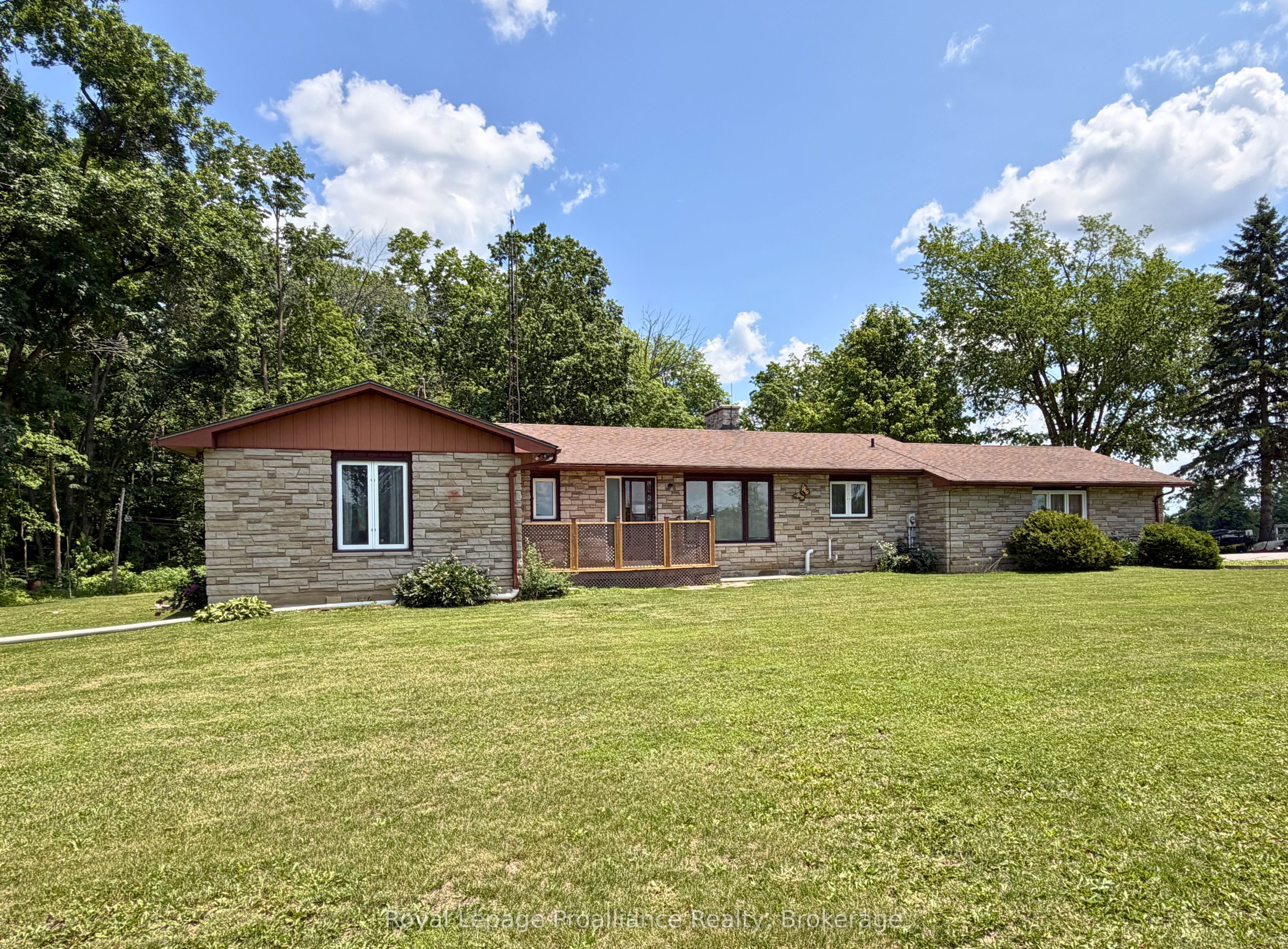 1302 Wingfield Road, Stirling-Rawdon, ON K0K 3E0 photo 4