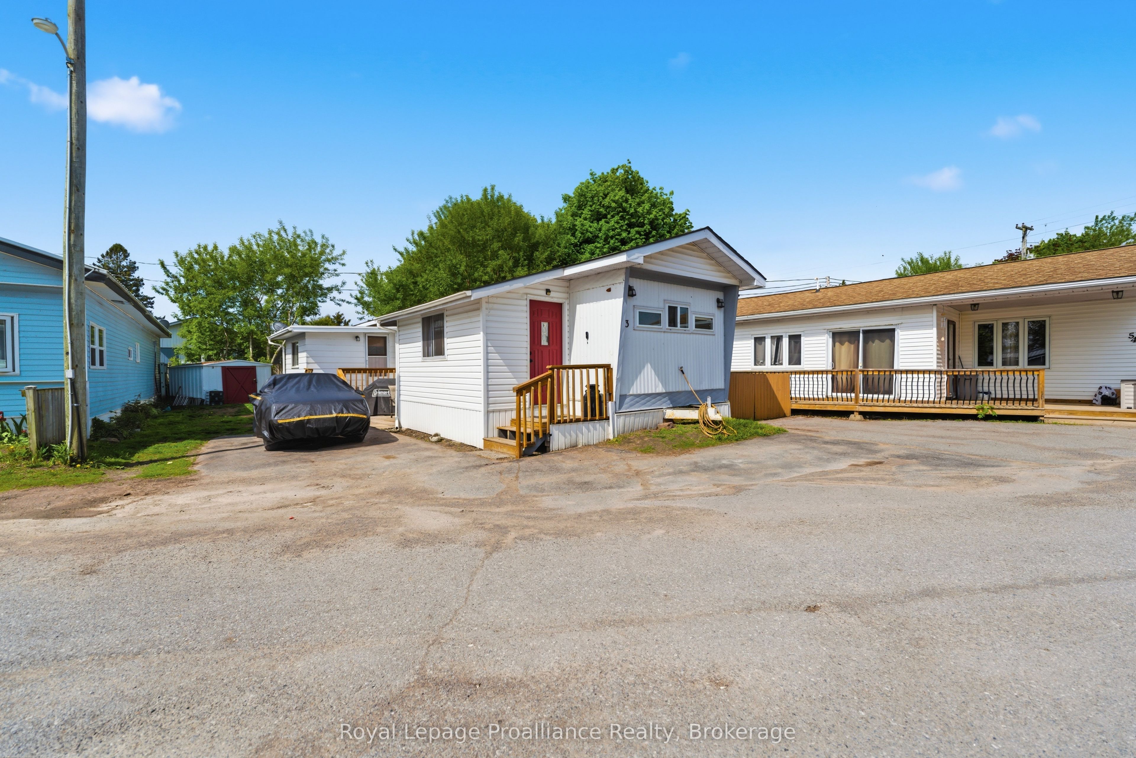 63 Whites Road 53, Quinte West, ON K8V 5P5 photo 3