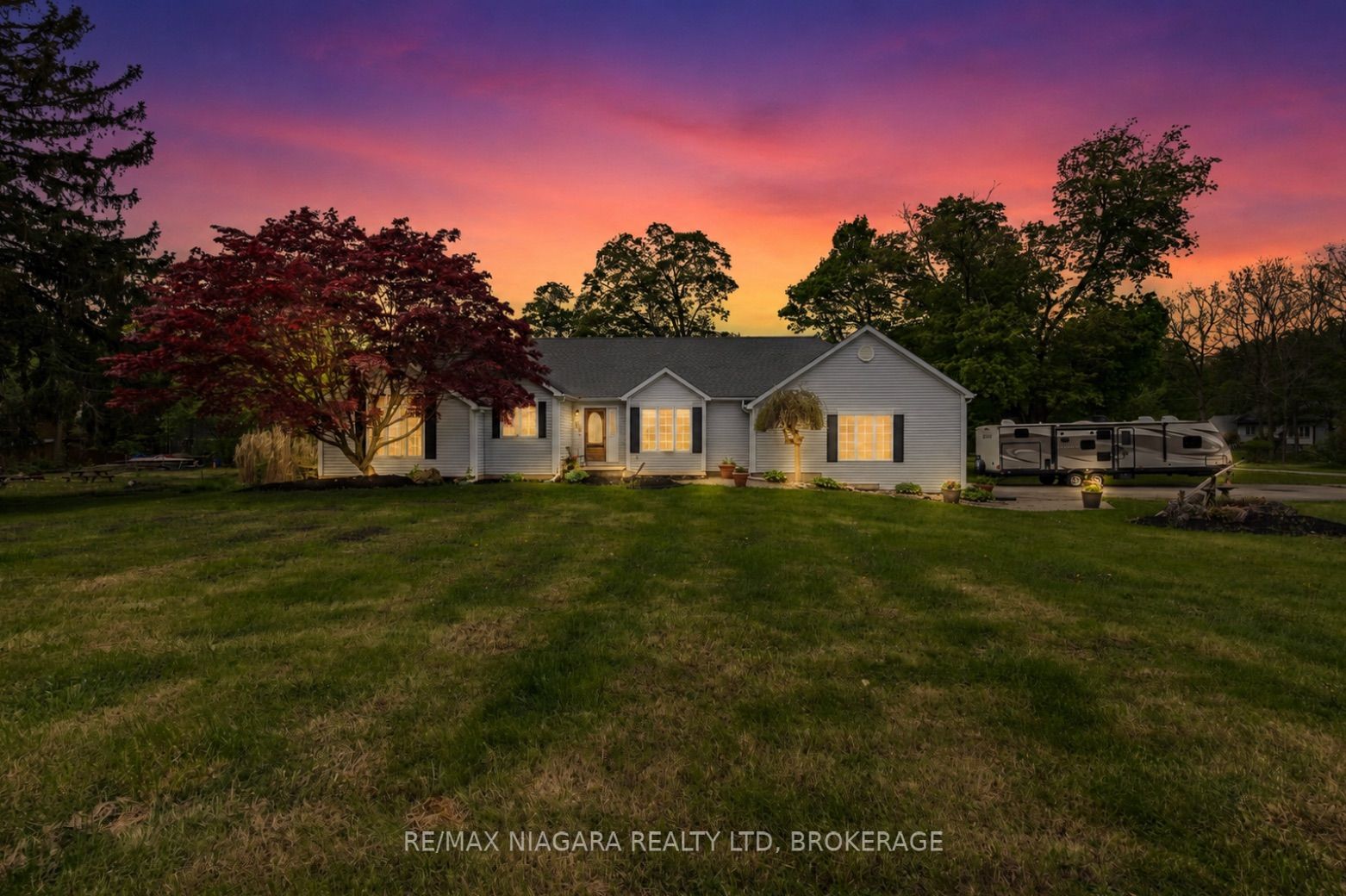 586 Empire Road, Port Colborne, ON L0S 1R0