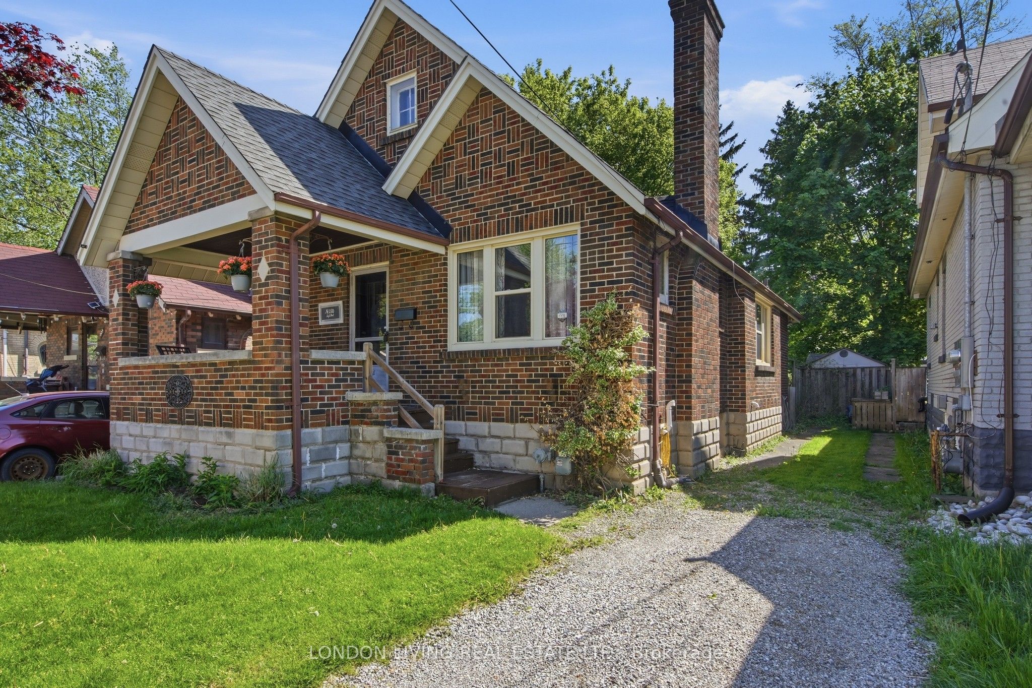 240 High Street, London South, ON N6C 4L2 photo 3