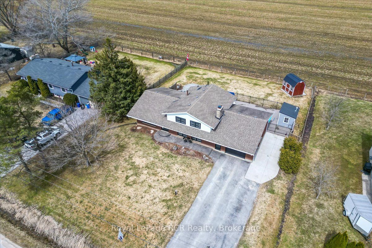 883 30th Street W, Georgian Bluffs, ON N4K 6V5