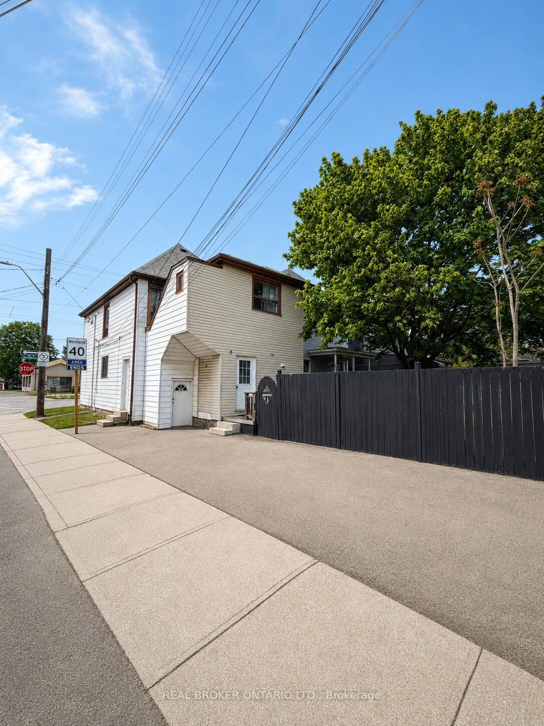 518 Cannon Street E, Hamilton, ON L8L 2E8 photo 5