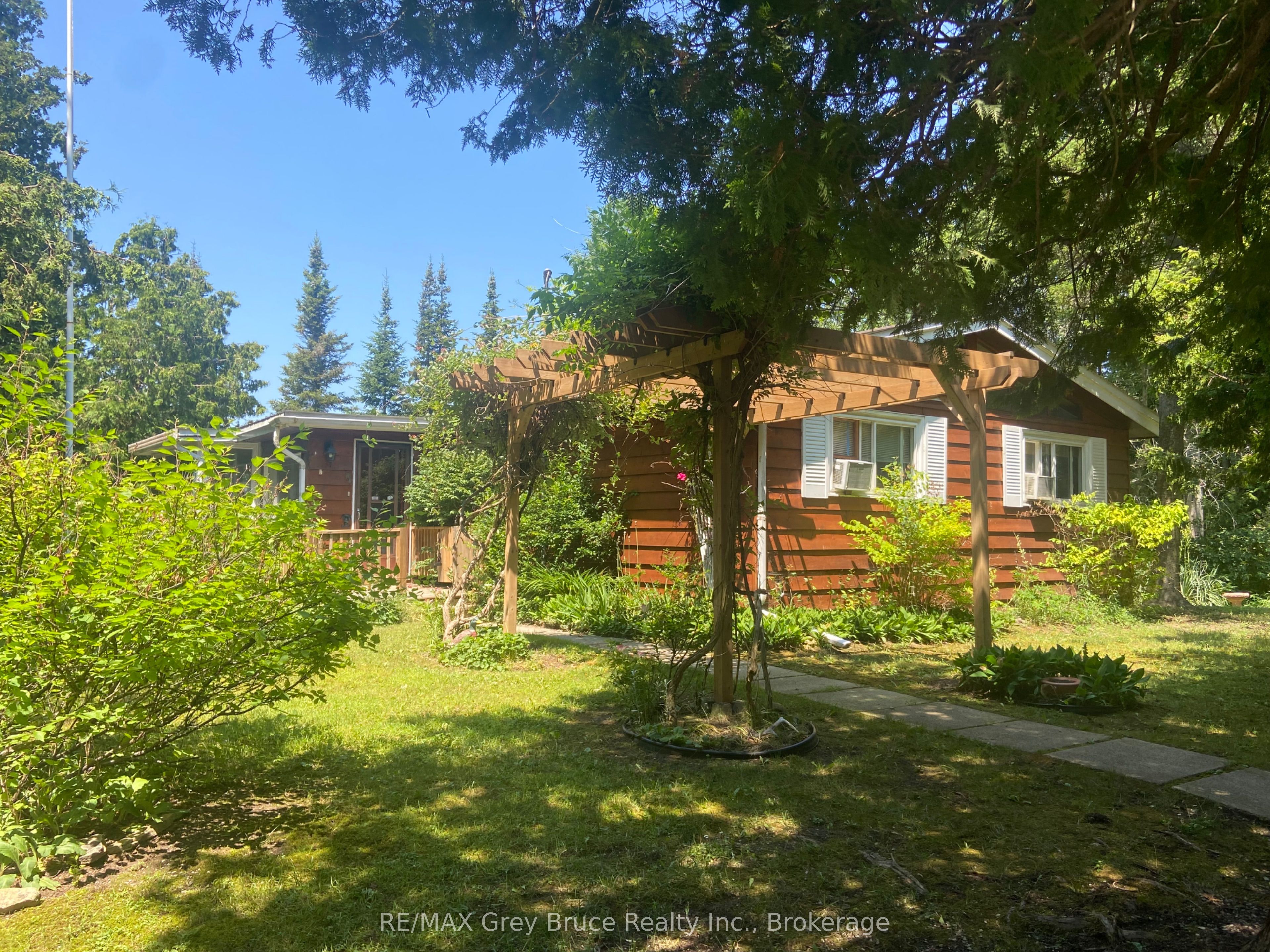 28 Stewarts Point, Northern Bruce Peninsula, ON N0H 1W0 photo 3