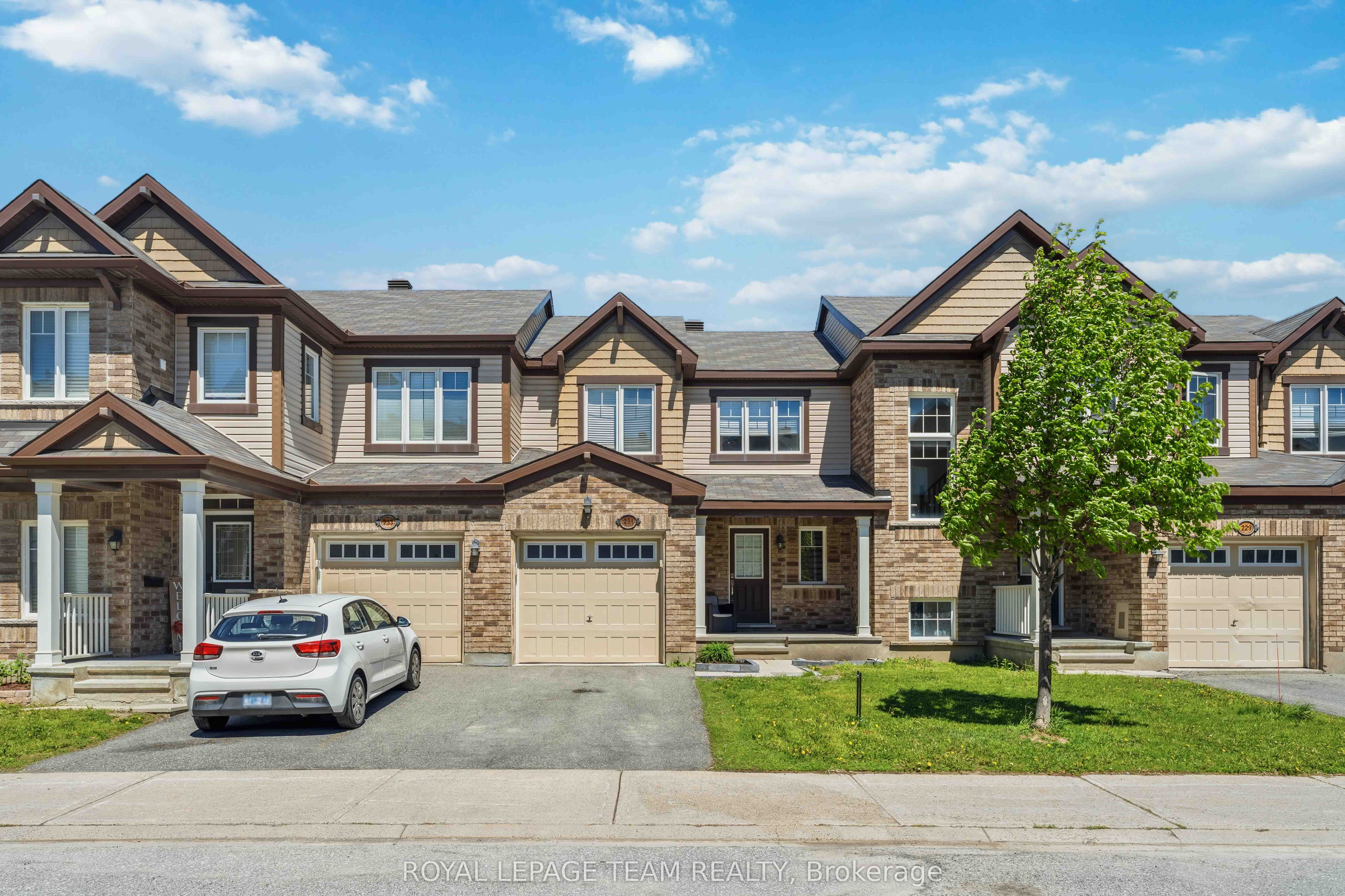 231 Cayman Road, Stittsville - Munster - Richmond, ON K2S 0N8
