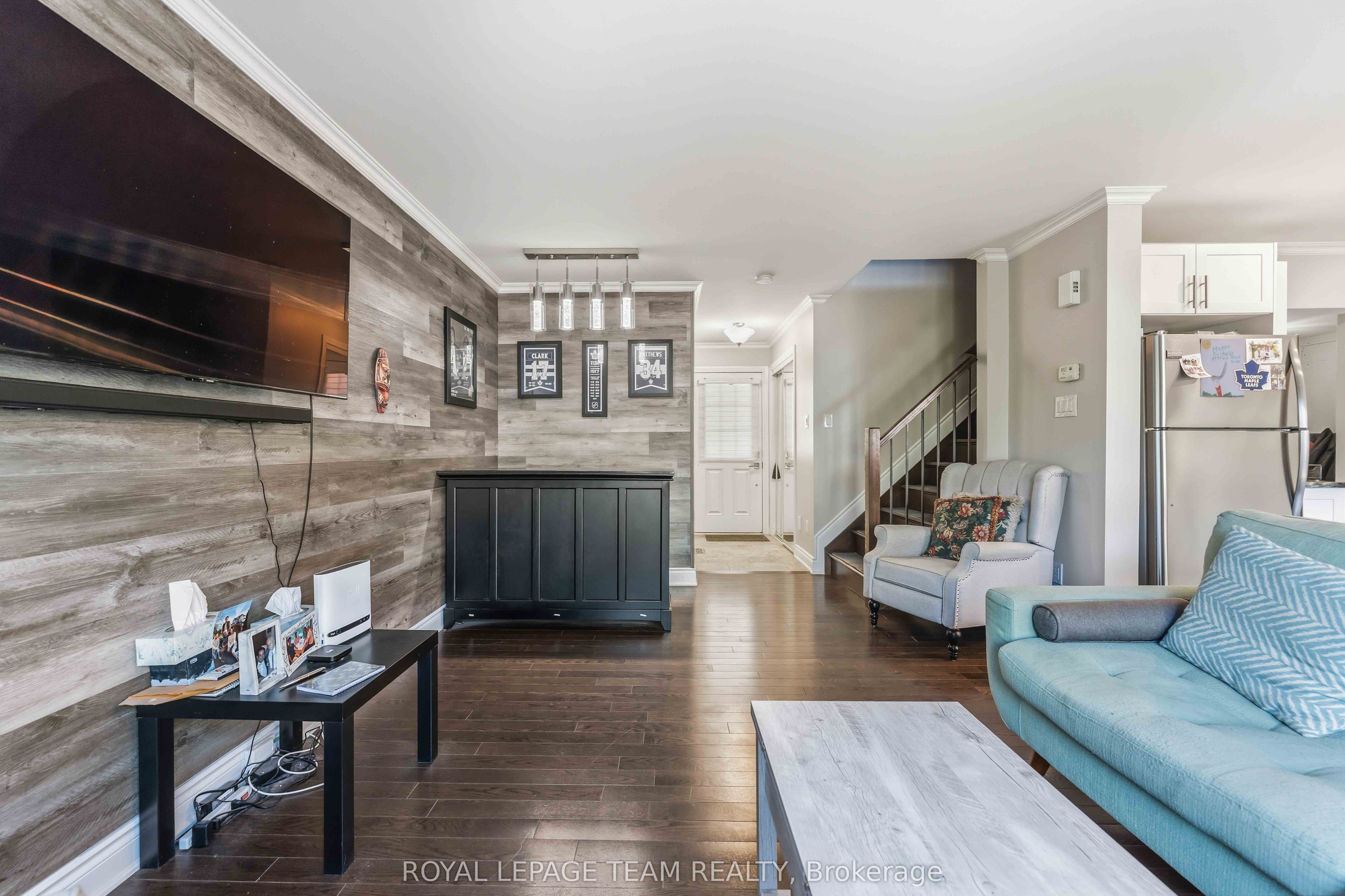 231 Cayman Road, Stittsville - Munster - Richmond, ON K2S 0N8 photo 2