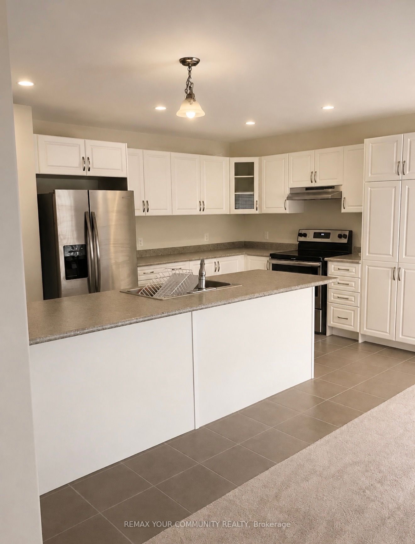 481 Grange Way, Peterborough, ON K9H 0H9 photo 3