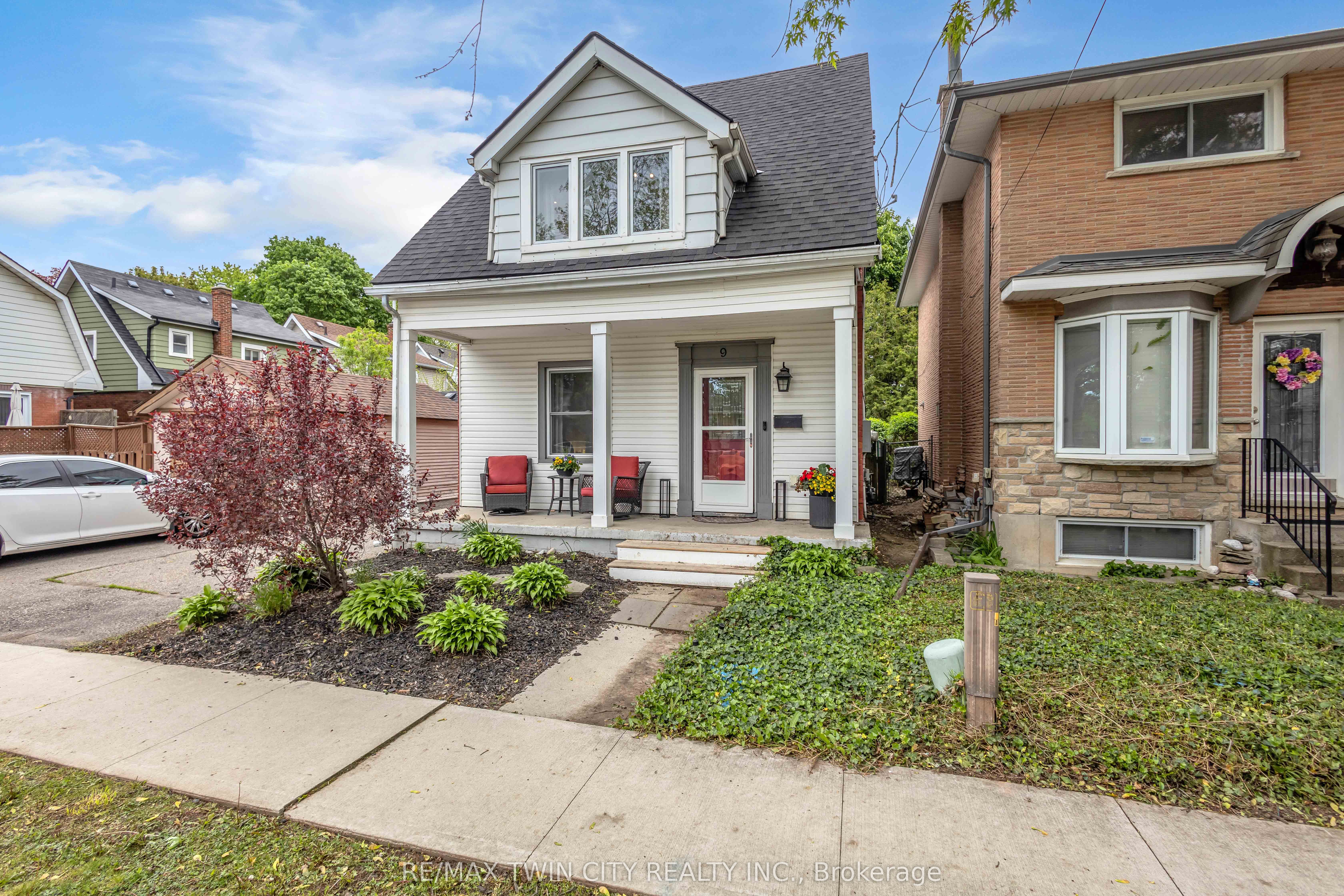 9 Aylmer Street, Brantford, ON N3S 6J7 photo 2
