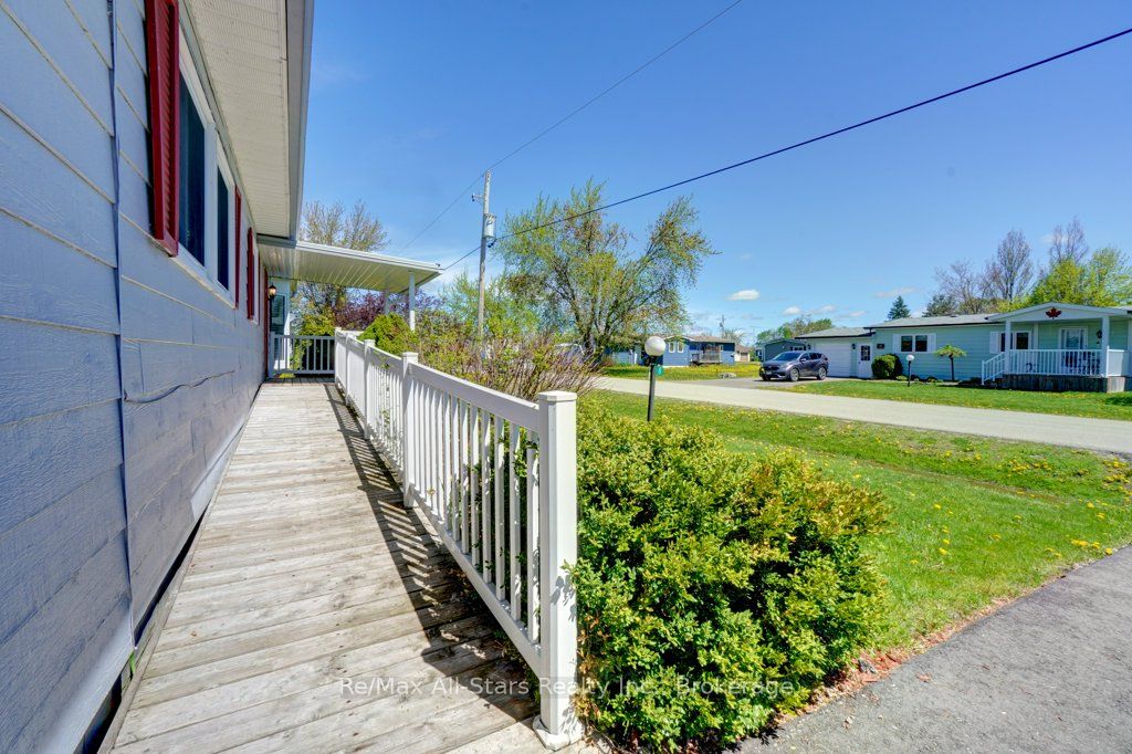 6 Vista Drive, Kawartha Lakes, ON K9V 4R1 photo 4
