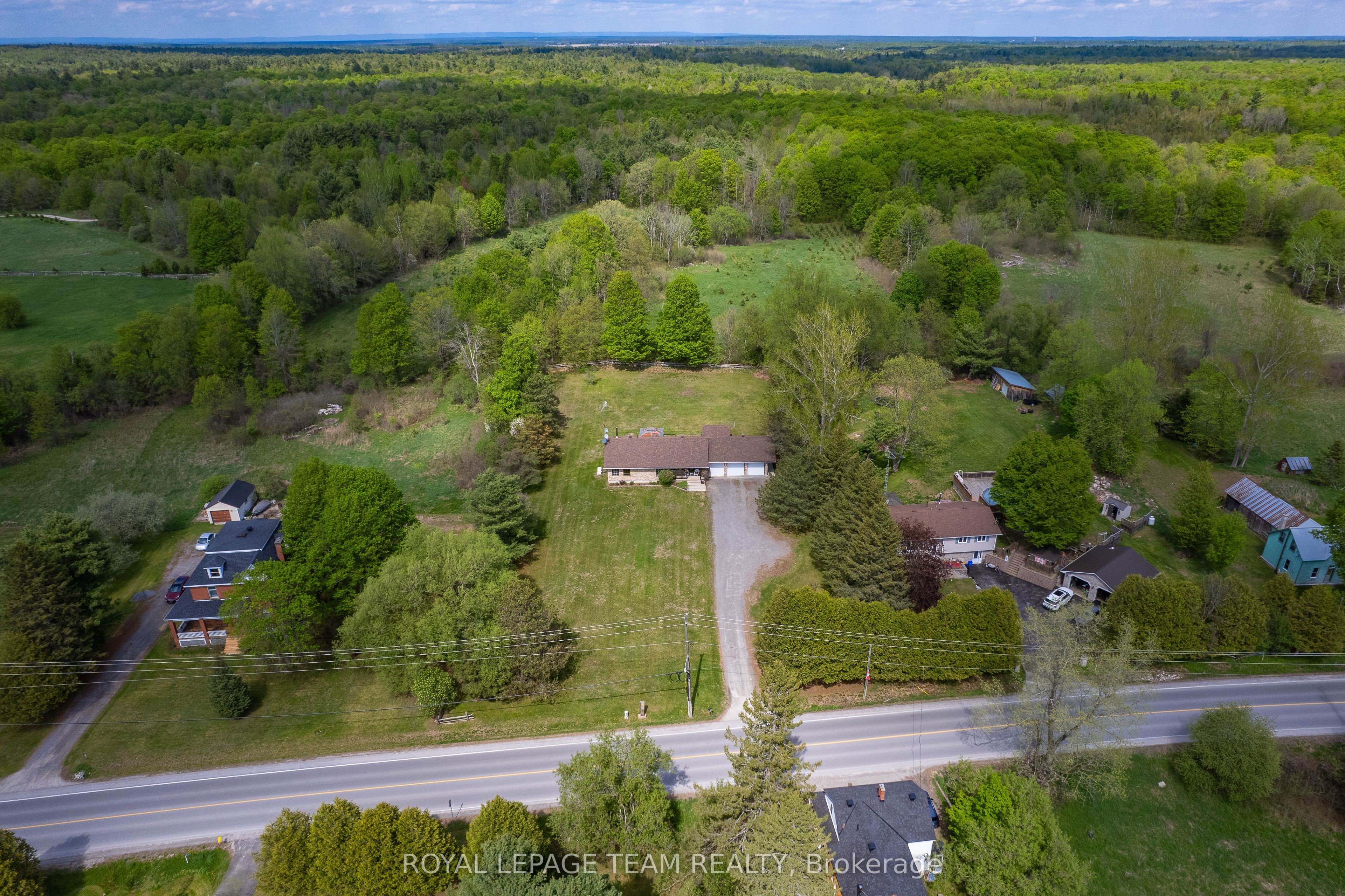 2754 Tatlock Road, Mississippi Mills, ON K0A 1P0