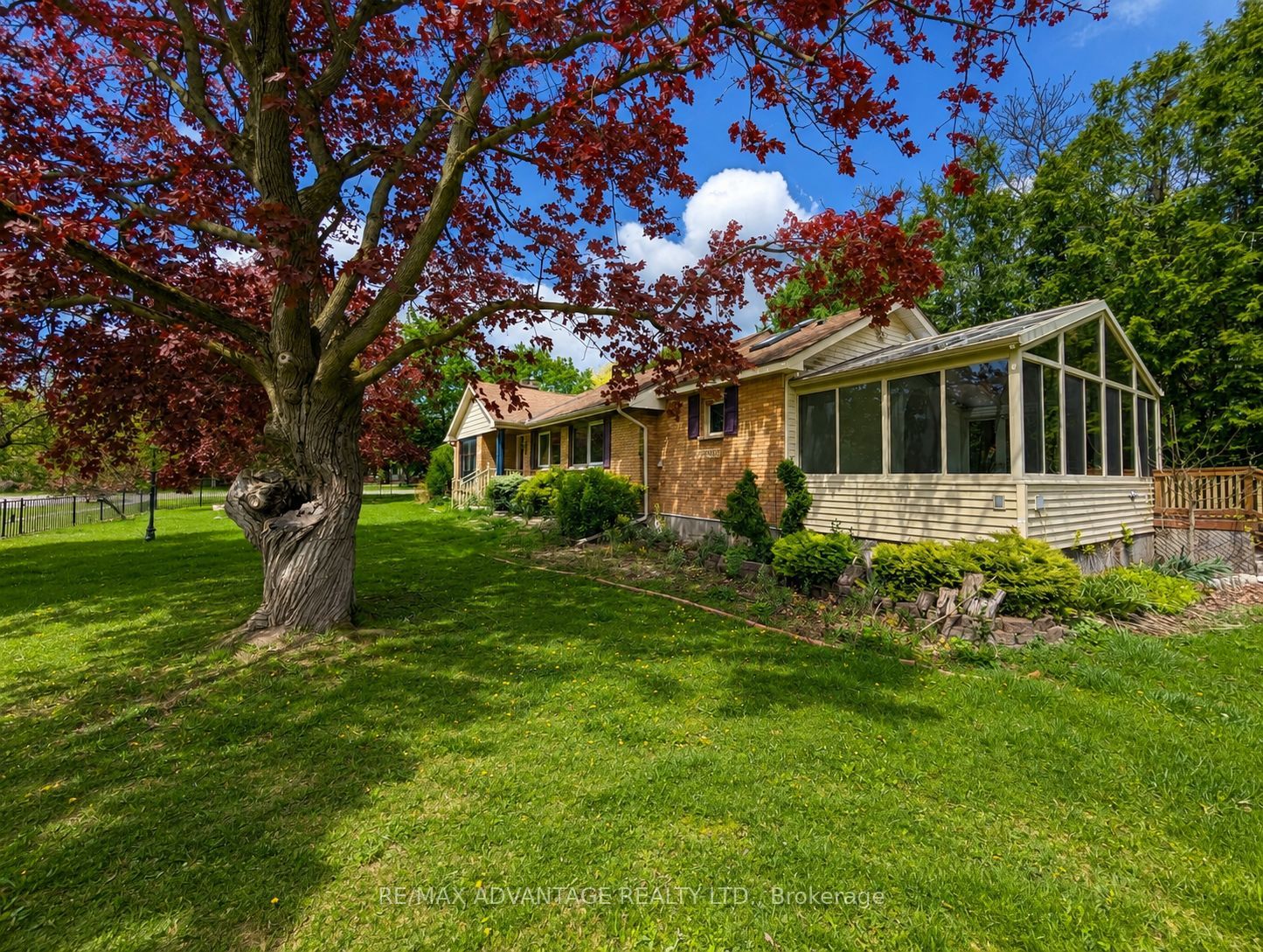 439 Coombs Avenue, London North, ON N6G 1J6 photo 2