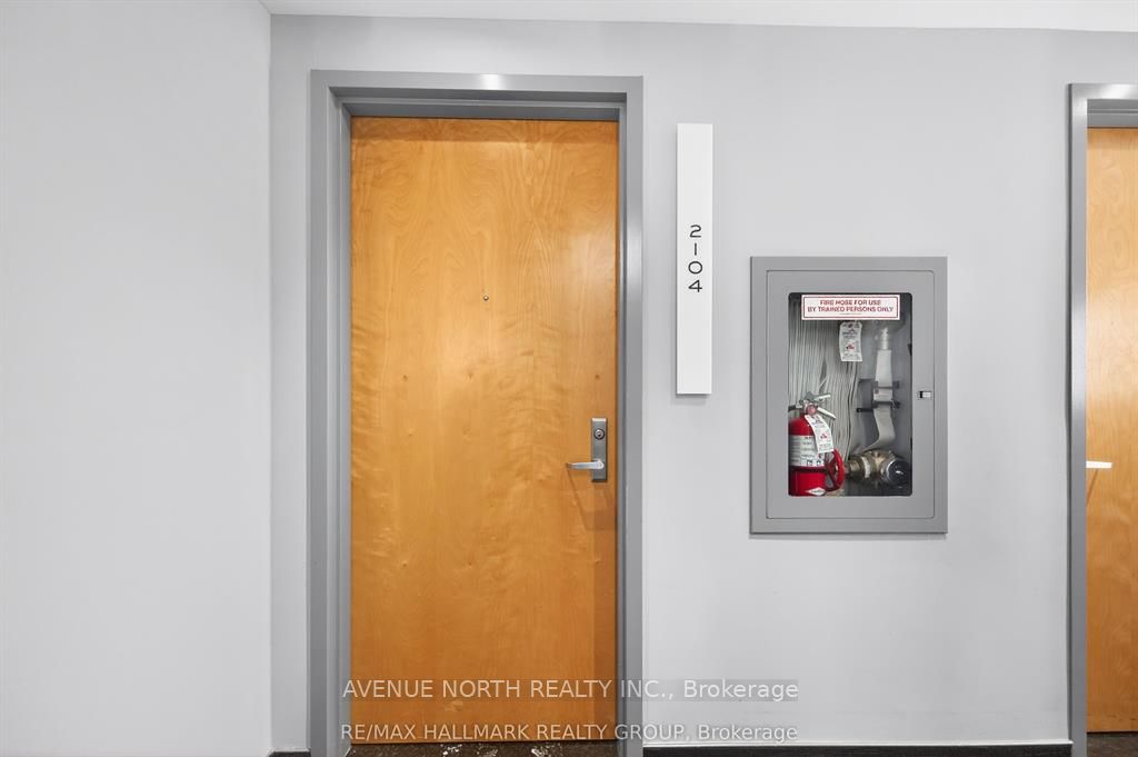 179 Metcalfe Street 2104, Ottawa Centre, ON K2P 1P7 photo 5