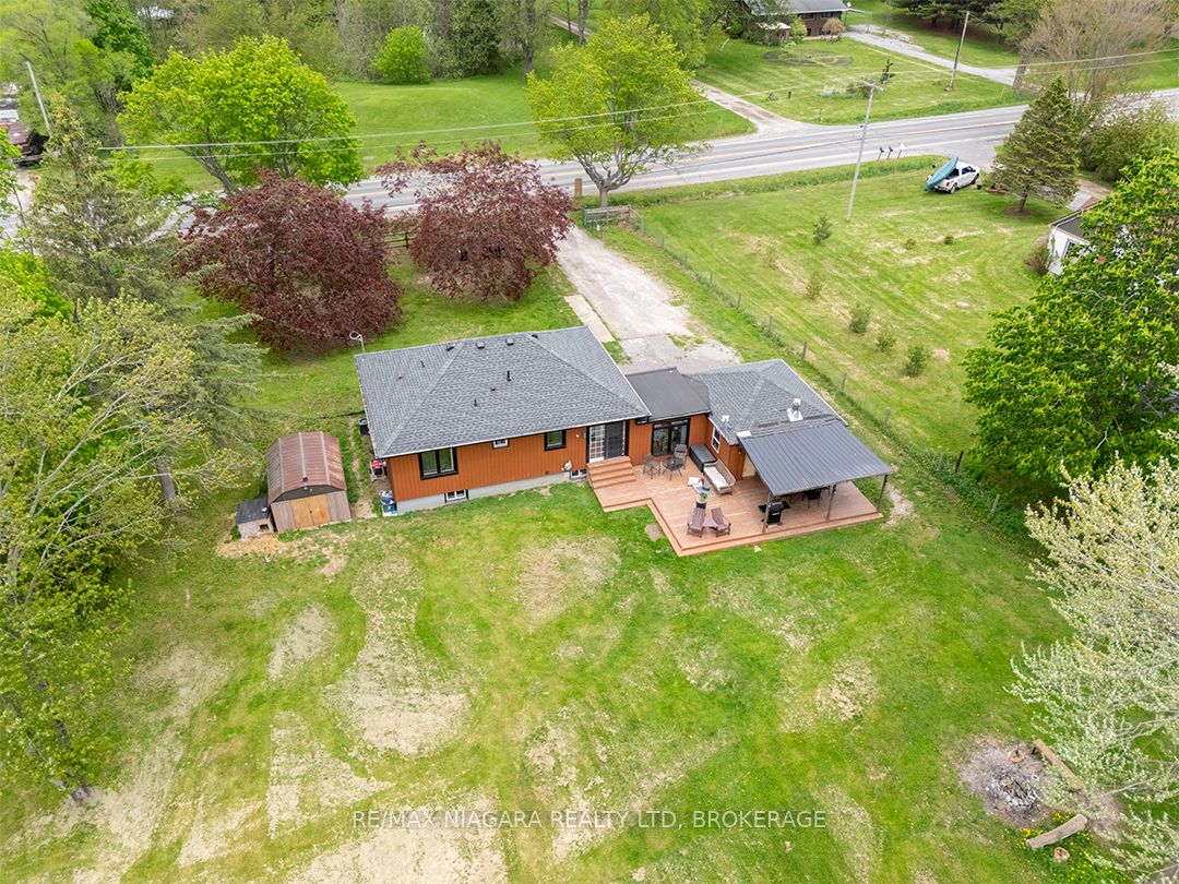 11755 Highway 3, Wainfleet, ON L0S 1V0 photo 2