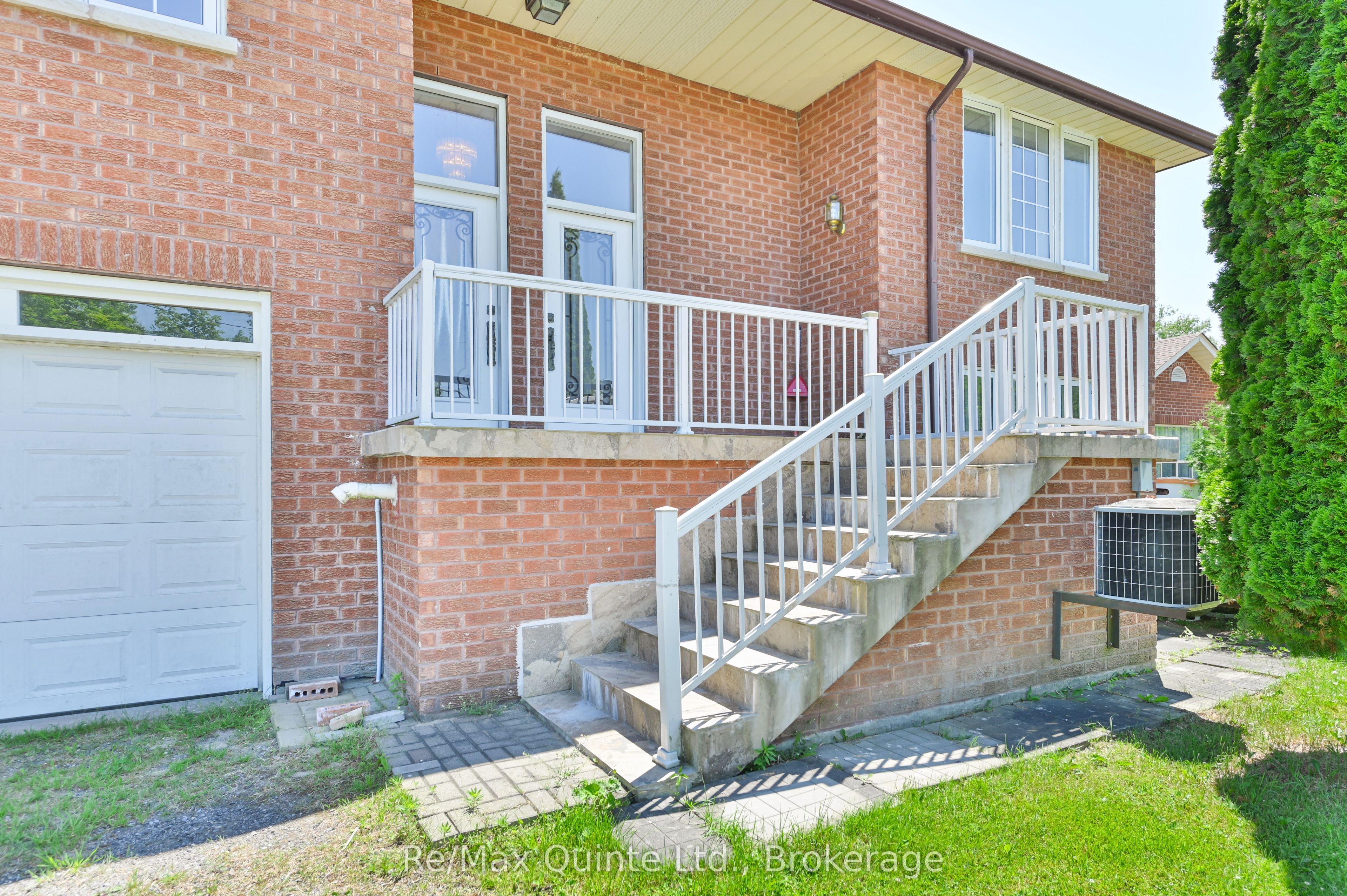 132 HISCOCK SHORES Road, Prince Edward County, ON K0K 1L0 photo 3