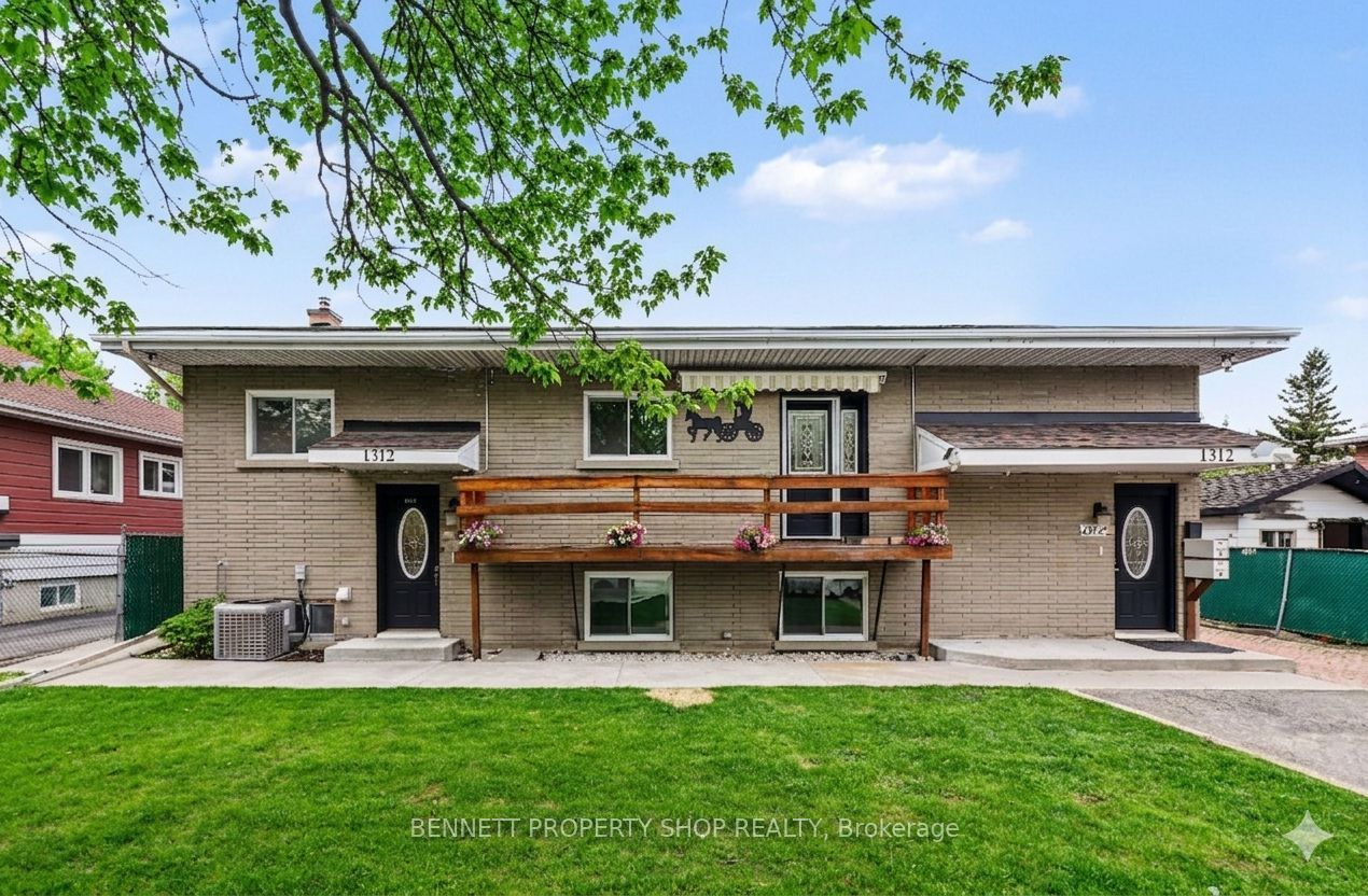 1312 Avenue R Avenue, Alta Vista and Area, ON K1G 0B9