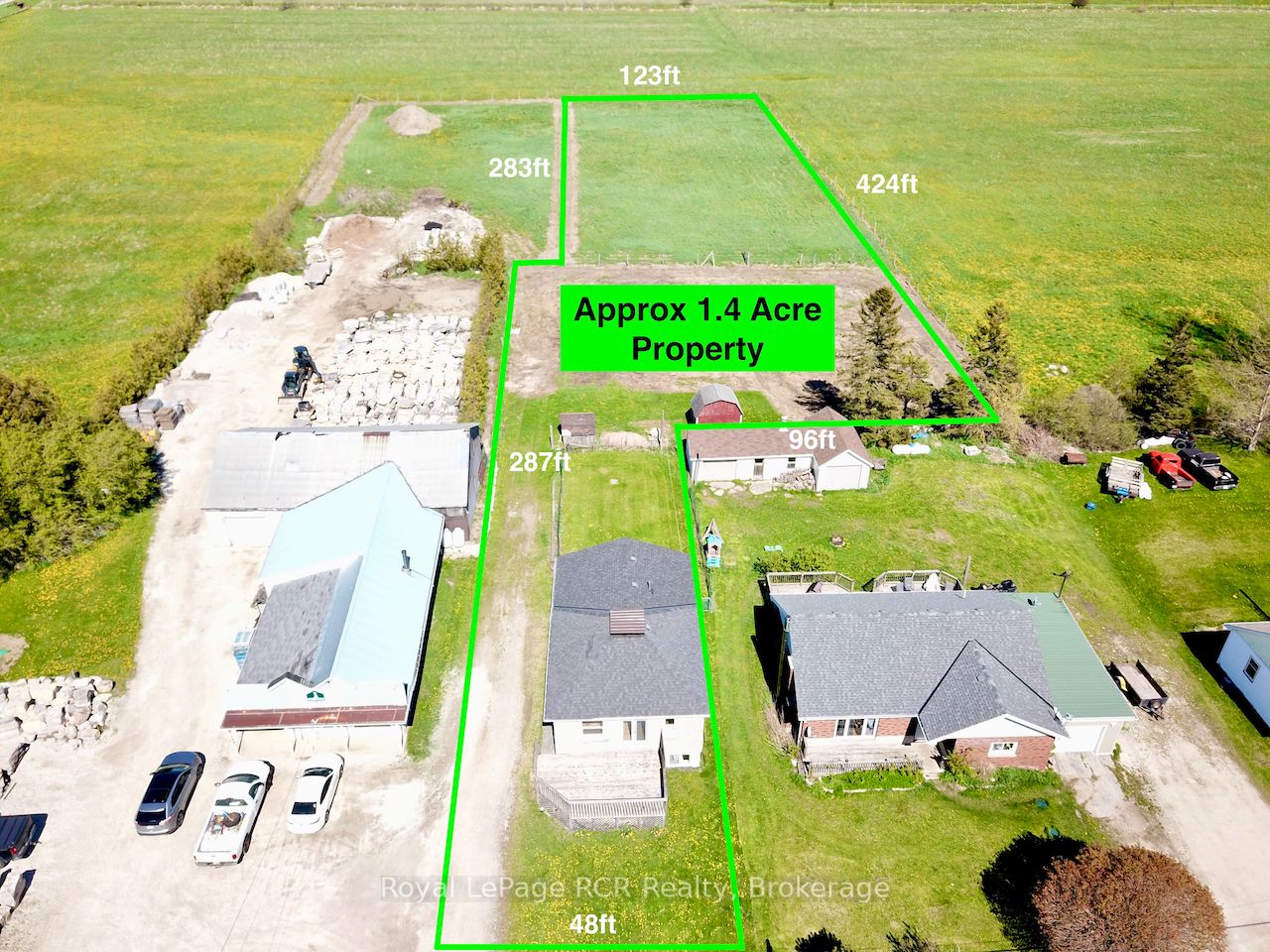 2854 6 Highway, Northern Bruce Peninsula, ON N0H 1W0 photo 2