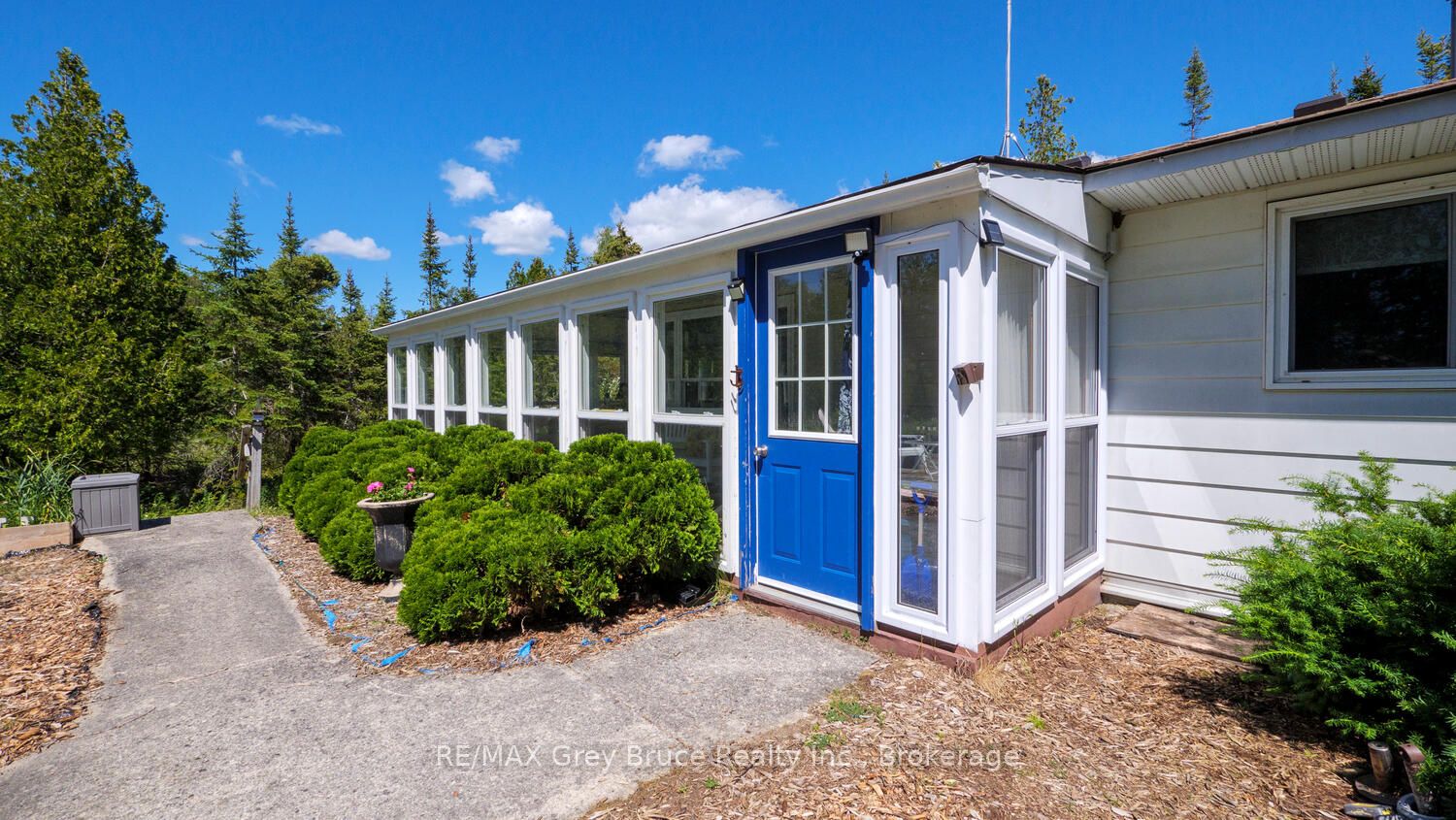 1034 DORCAS BAY Road, Northern Bruce Peninsula, ON N0H 2R0 photo 4