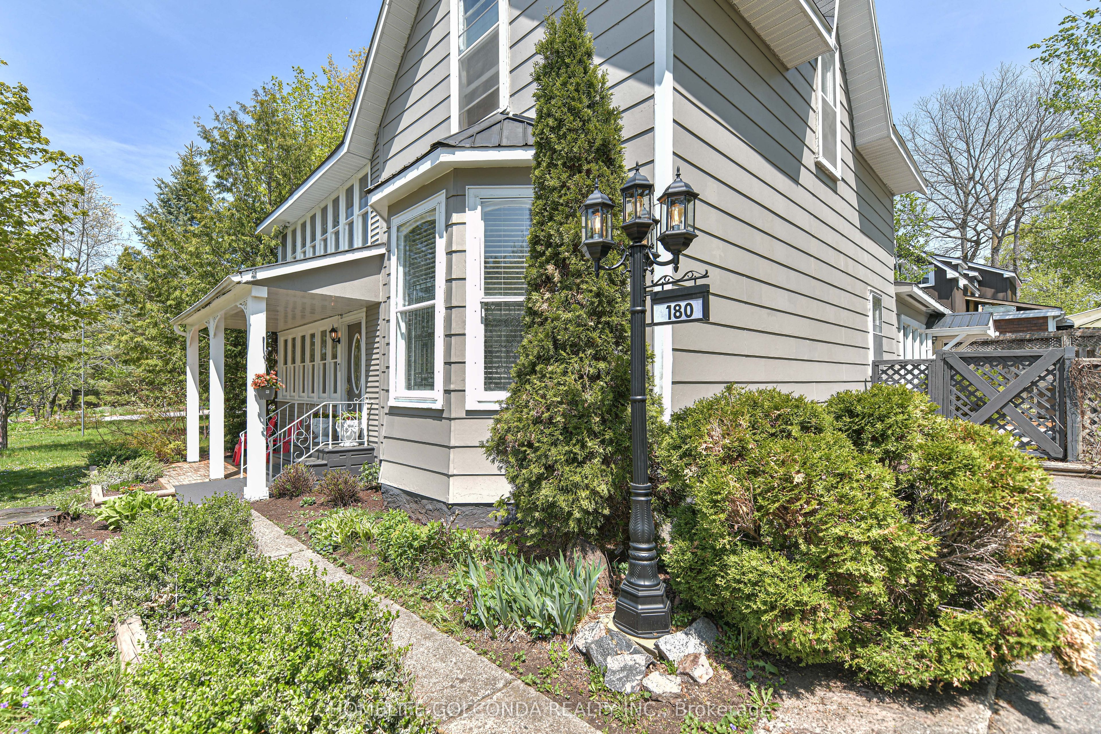 180 Sarah Street N, Gravenhurst, ON P1P 1G9 photo 3