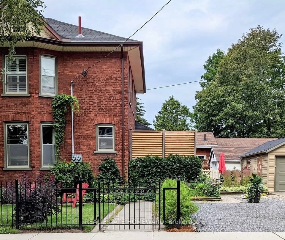 96 James Street W, Cobourg, ON K9A 2K2 photo 4