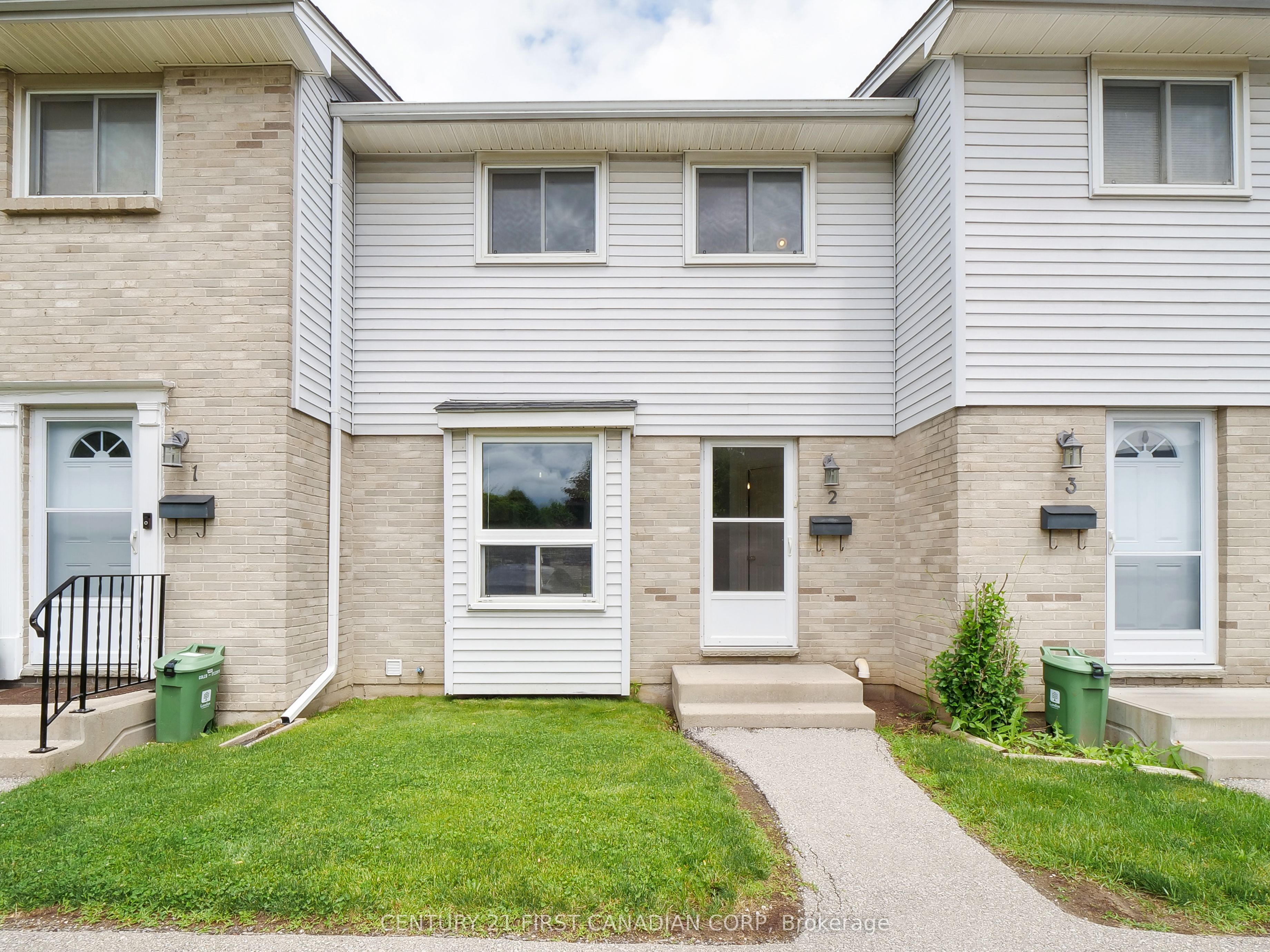 1786 Attawandaron Road 2, London North, ON N6G 3N1
