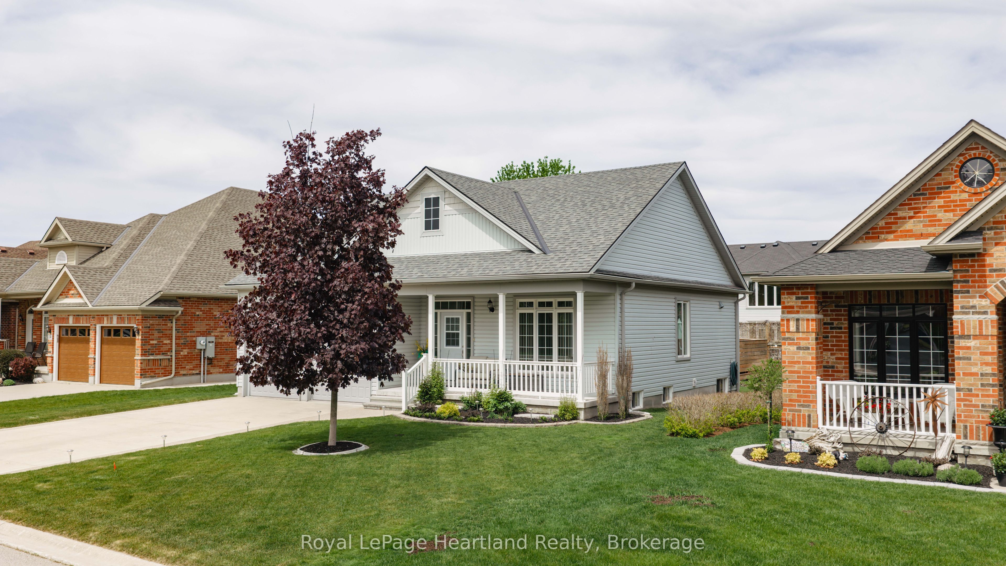 36 Stornoway Crescent, Huron East, ON N0K 1W0 photo 2