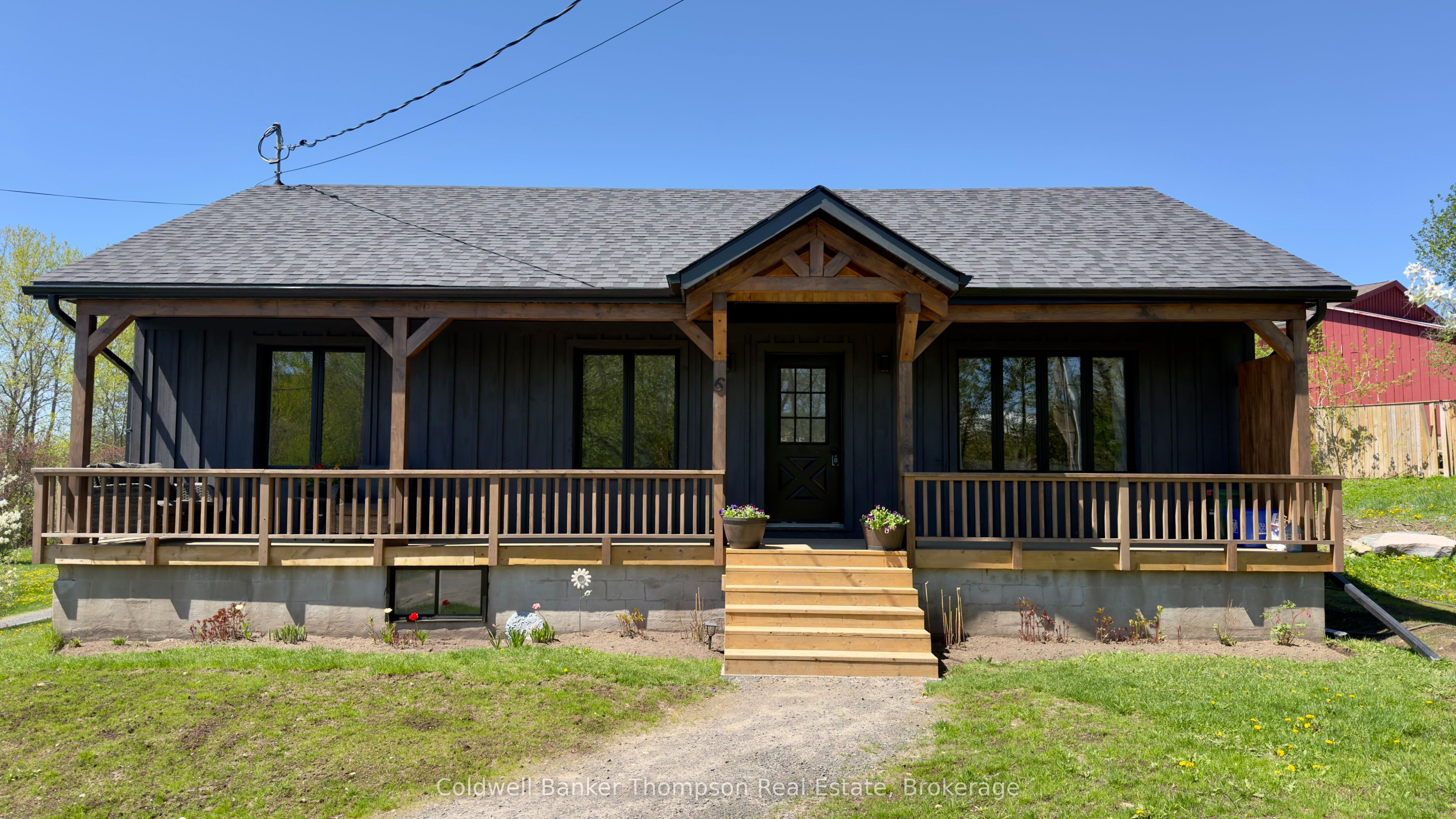 6 Kitchen Road S, Huntsville, ON P1H 1Y1