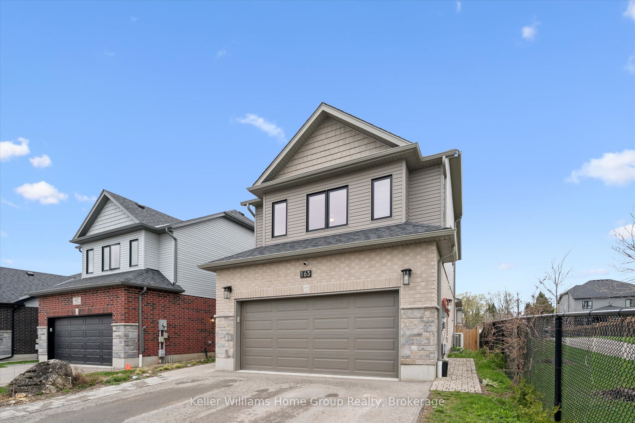 163 Halls Drive, Centre Wellington, ON N0B 1S0 photo 3